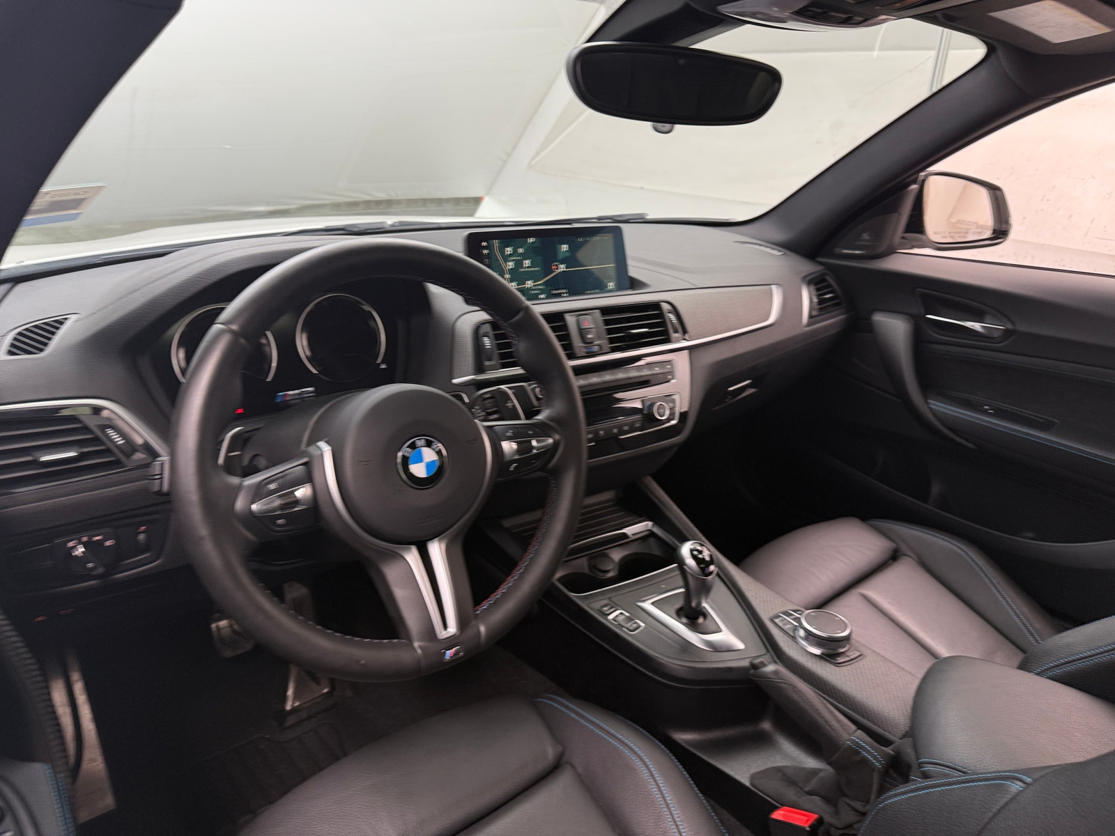 Thumbnail: 2018 BMW M2 - 2