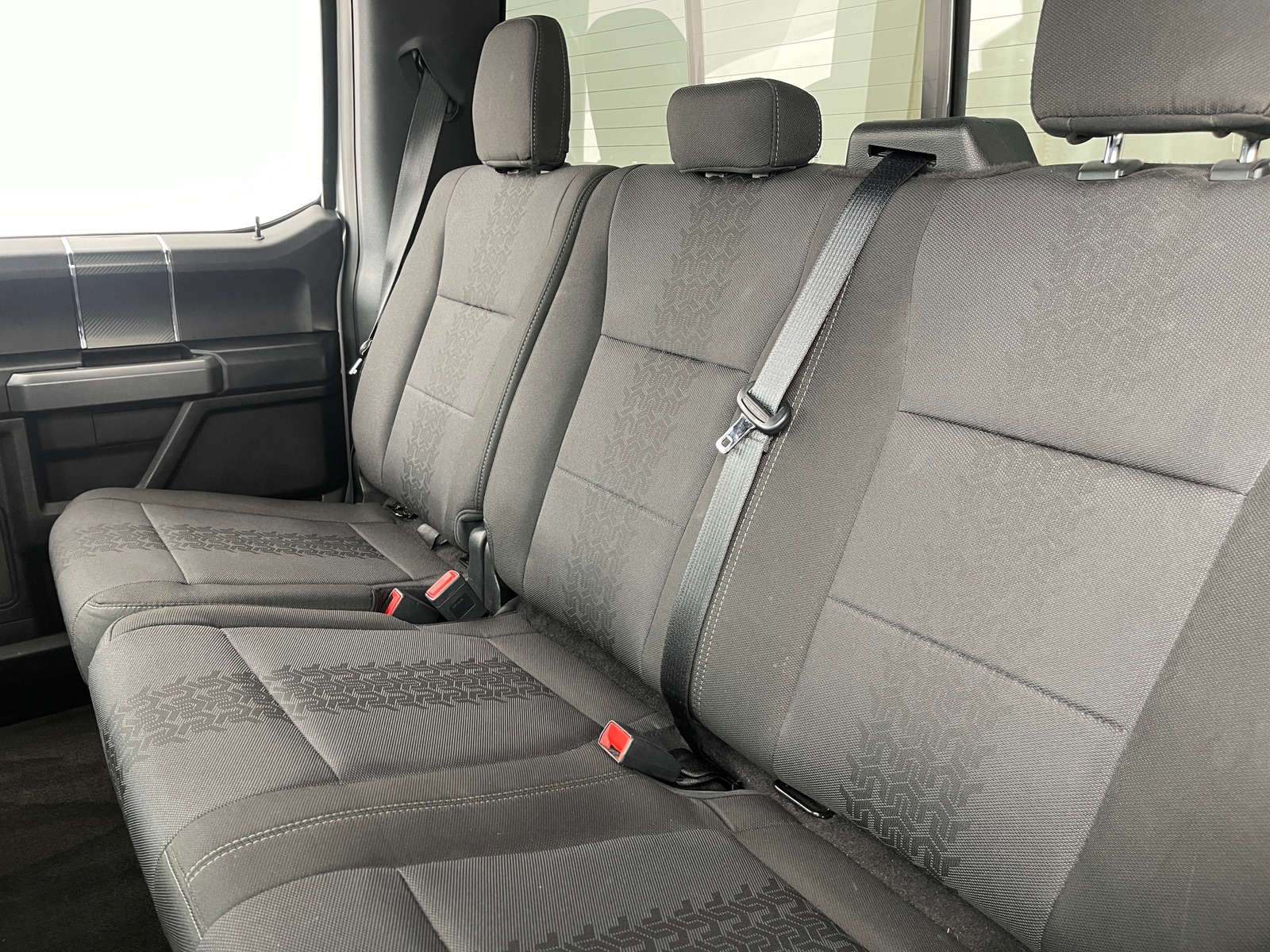 Thumbnail: 2018 Ford Econoline - 6