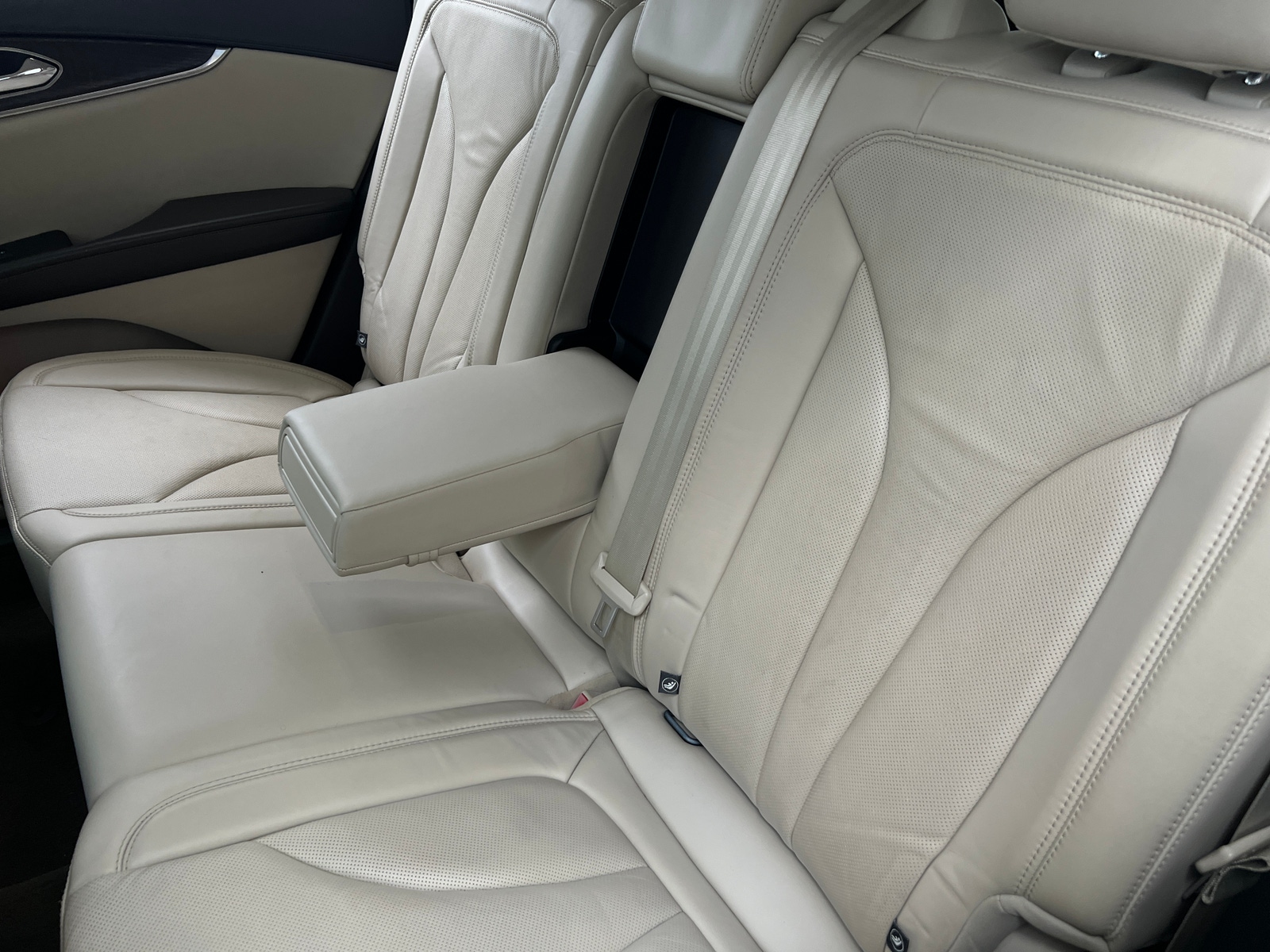 Thumbnail: 2016 Lincoln MKX - 5