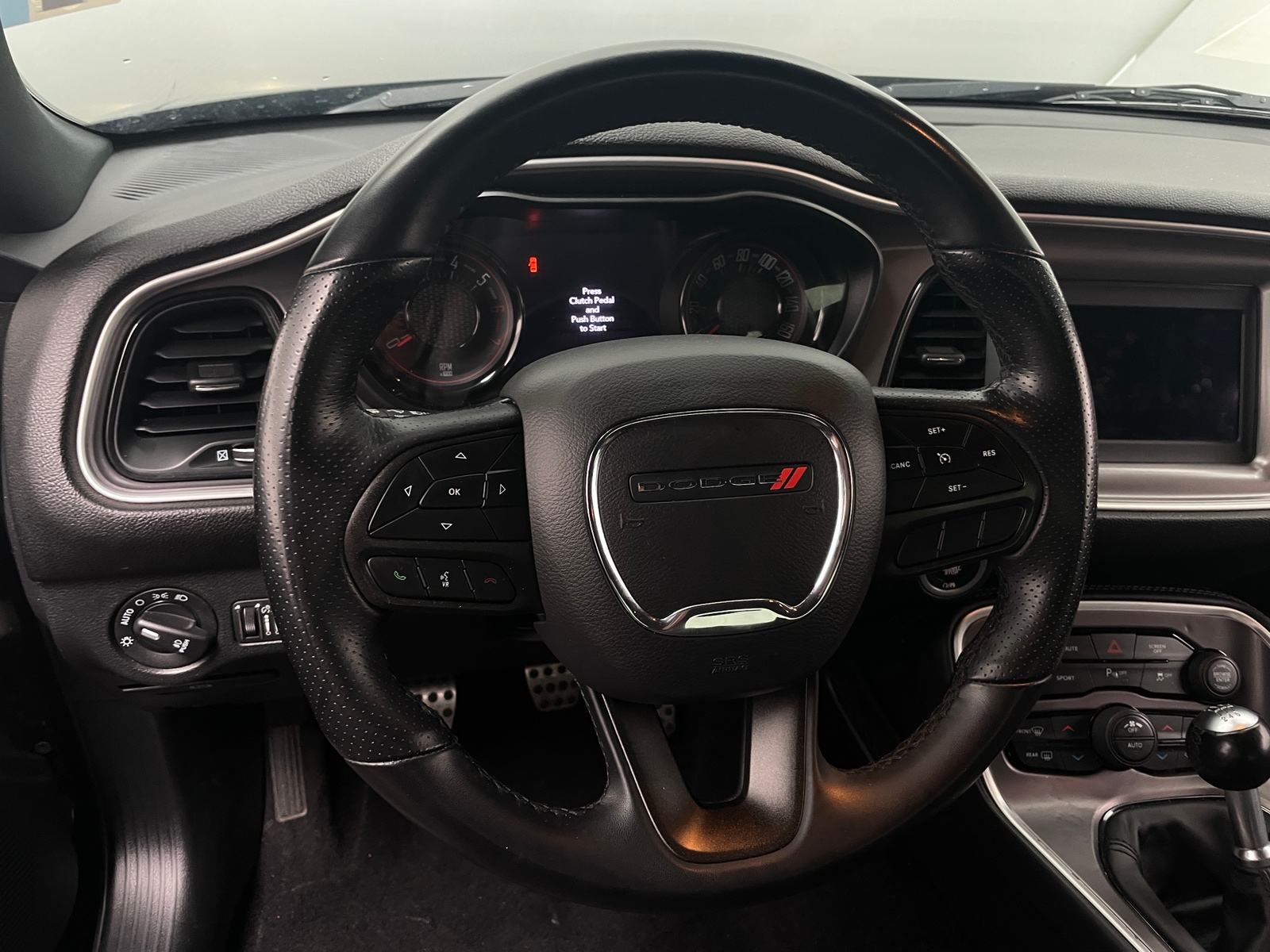 Thumbnail: 2022 Dodge Challenger - 4