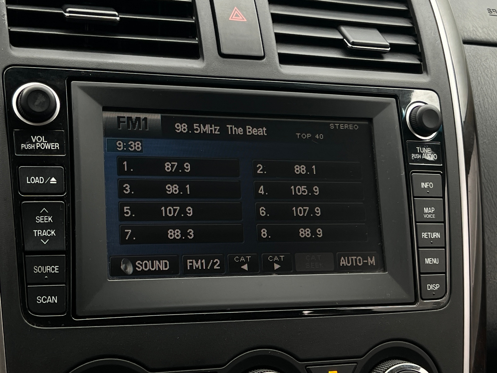 Thumbnail: 2011 Mazda CX-9 - 3