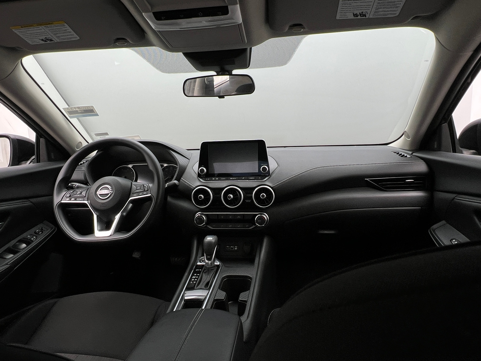 Thumbnail: 2025 Nissan Sentra - 3