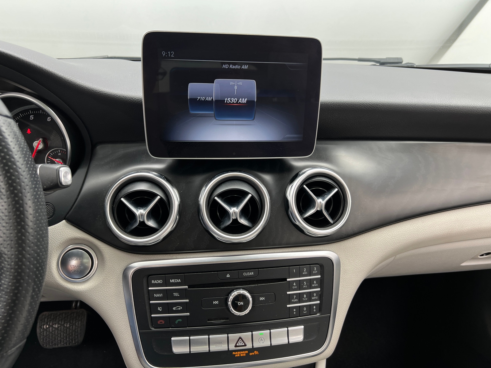 Thumbnail: 2020 Mercedes-Benz GLA - 3