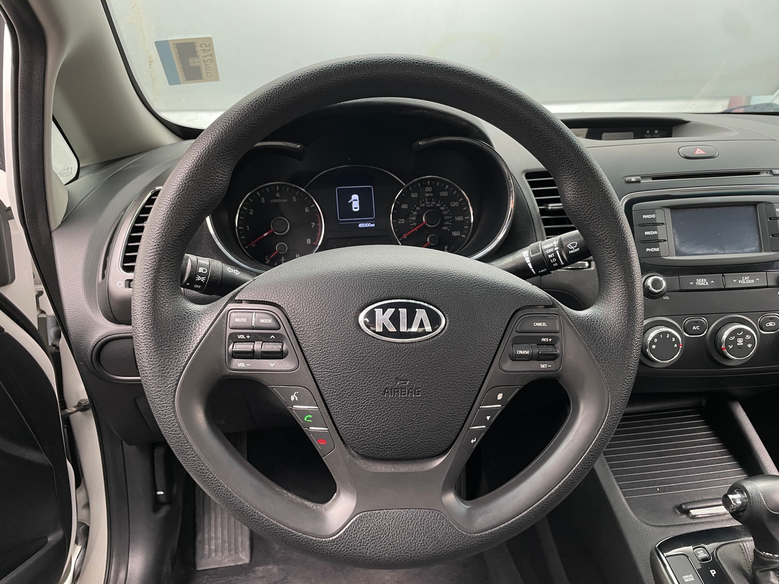 Thumbnail: 2017 Kia Forte - 5
