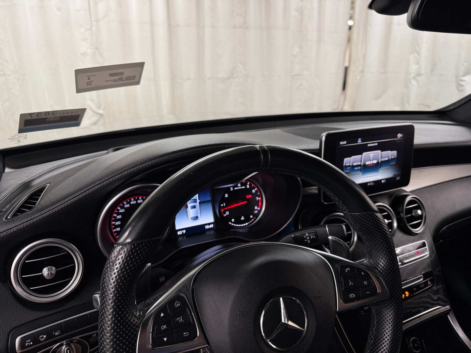 Thumbnail: 2019 Mercedes-Benz GLC - 2