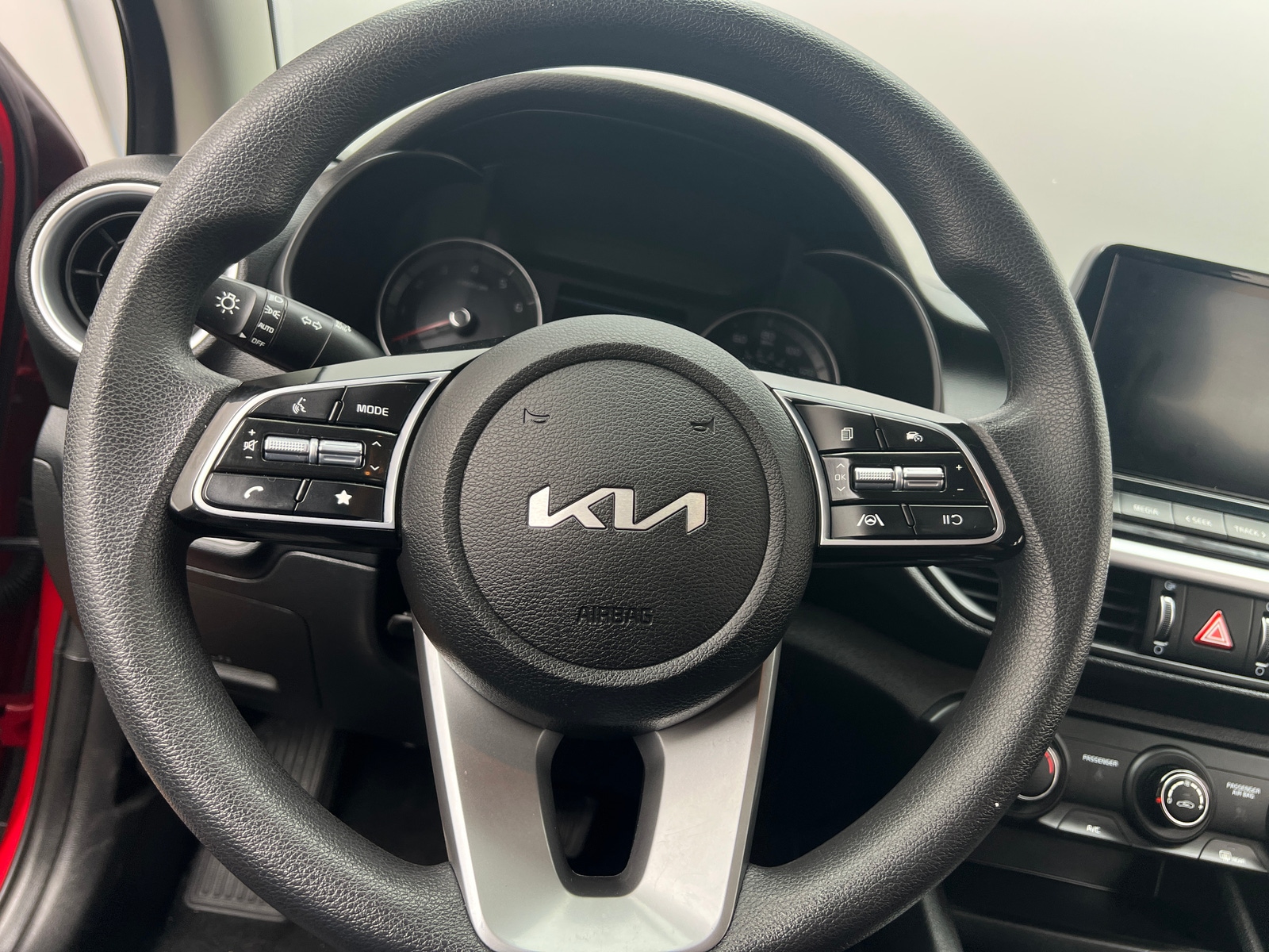 Thumbnail: 2023 Kia Forte - 5