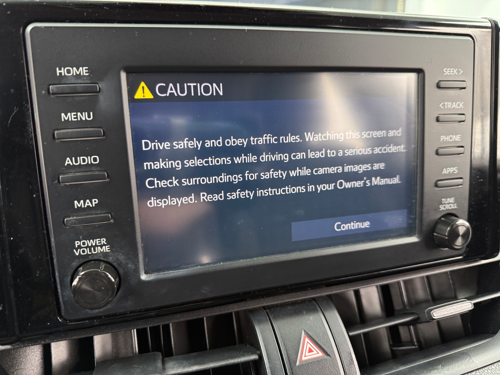 Thumbnail: 2019 Toyota RAV4 - 4