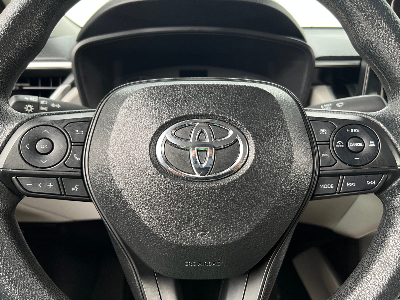 Thumbnail: 2023 Toyota Corolla Cross - 5