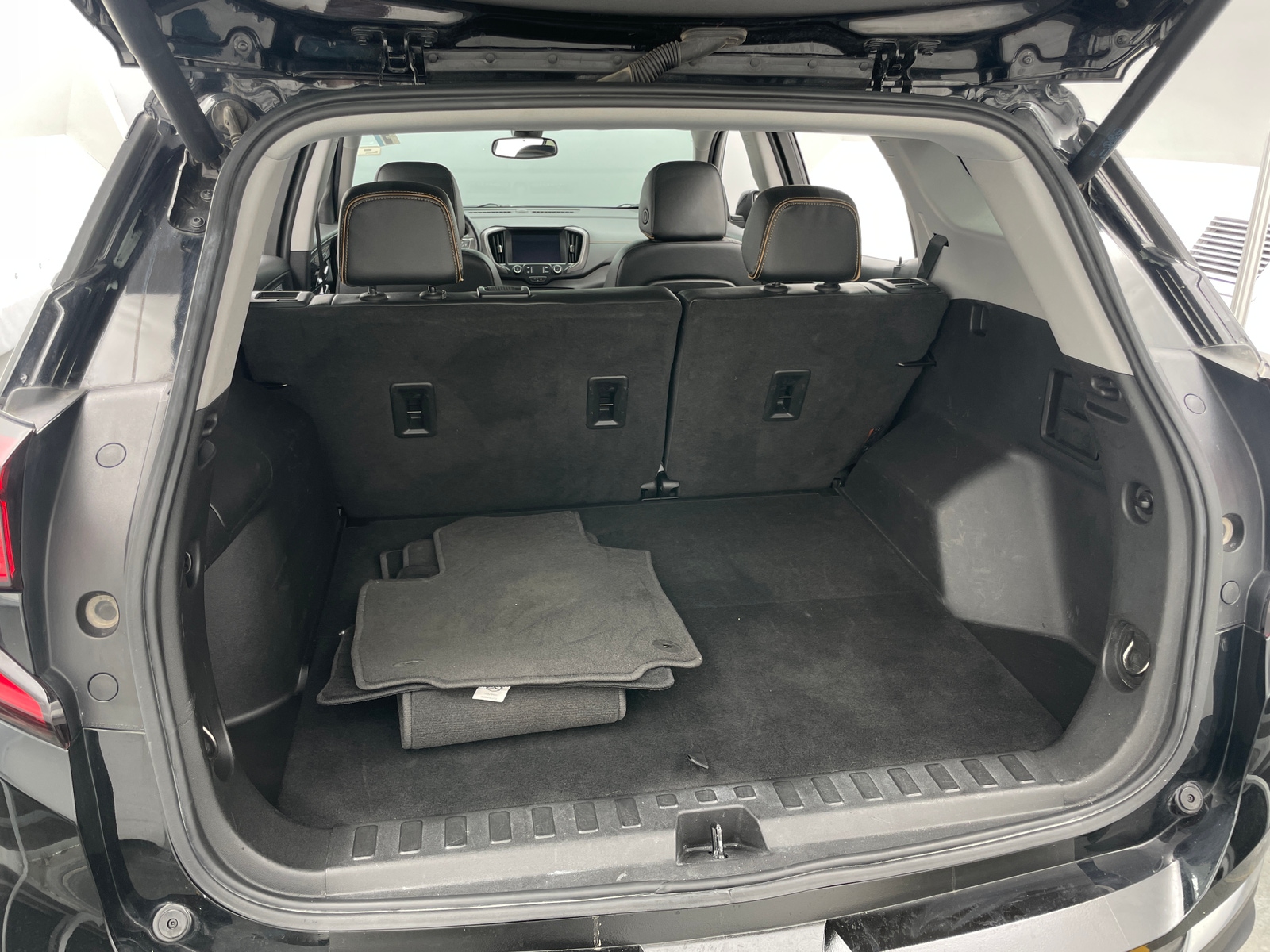 Thumbnail: 2023 GMC Terrain - 6