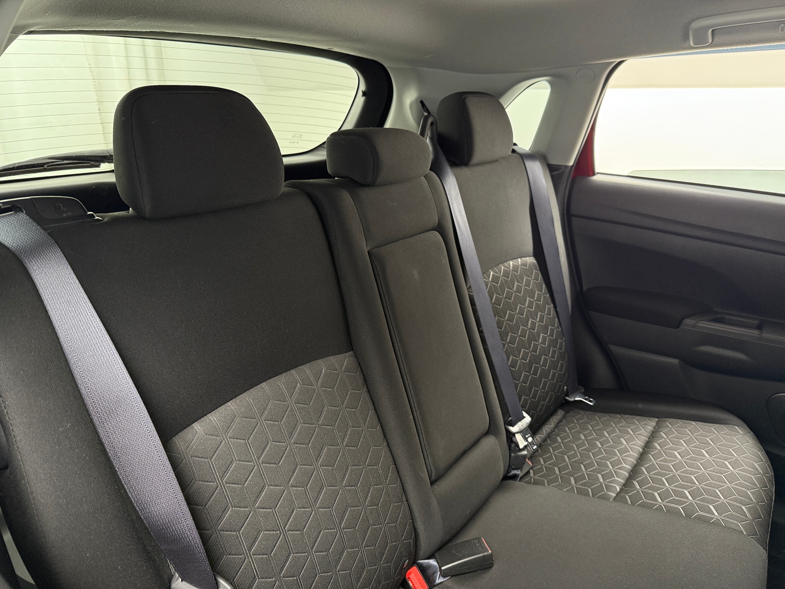 Thumbnail: 2021 Mitsubishi Outlander Sport - 6