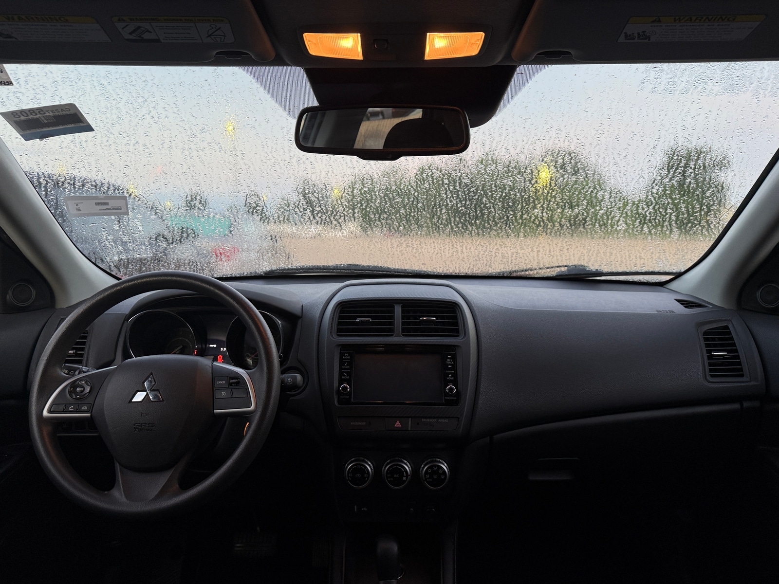 Thumbnail: 2021 Mitsubishi Outlander Sport - 3