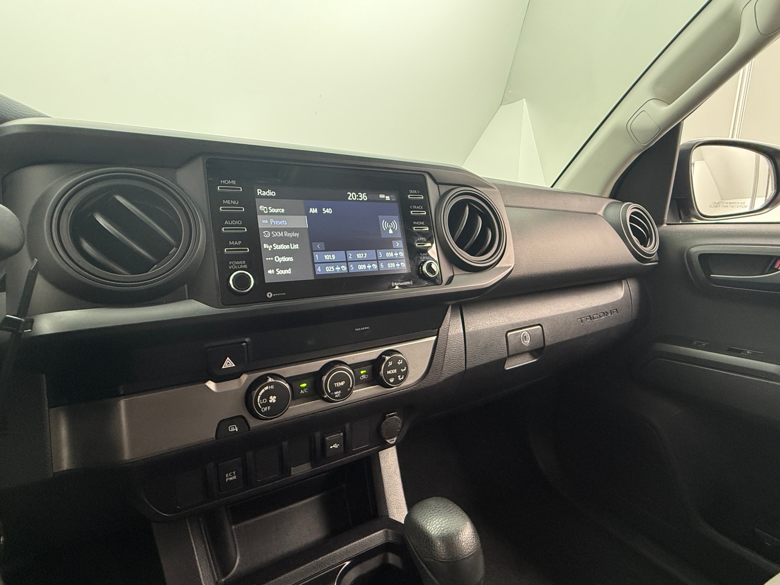 Thumbnail: 2021 Toyota Tacoma - 4