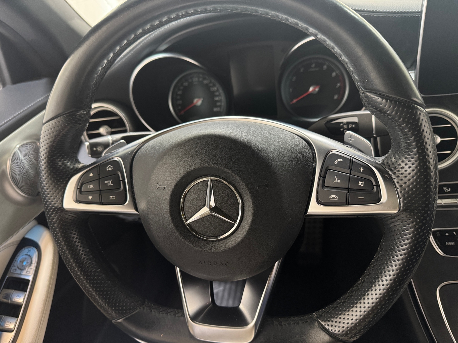 Thumbnail: 2017 Mercedes-Benz C-Class - 4