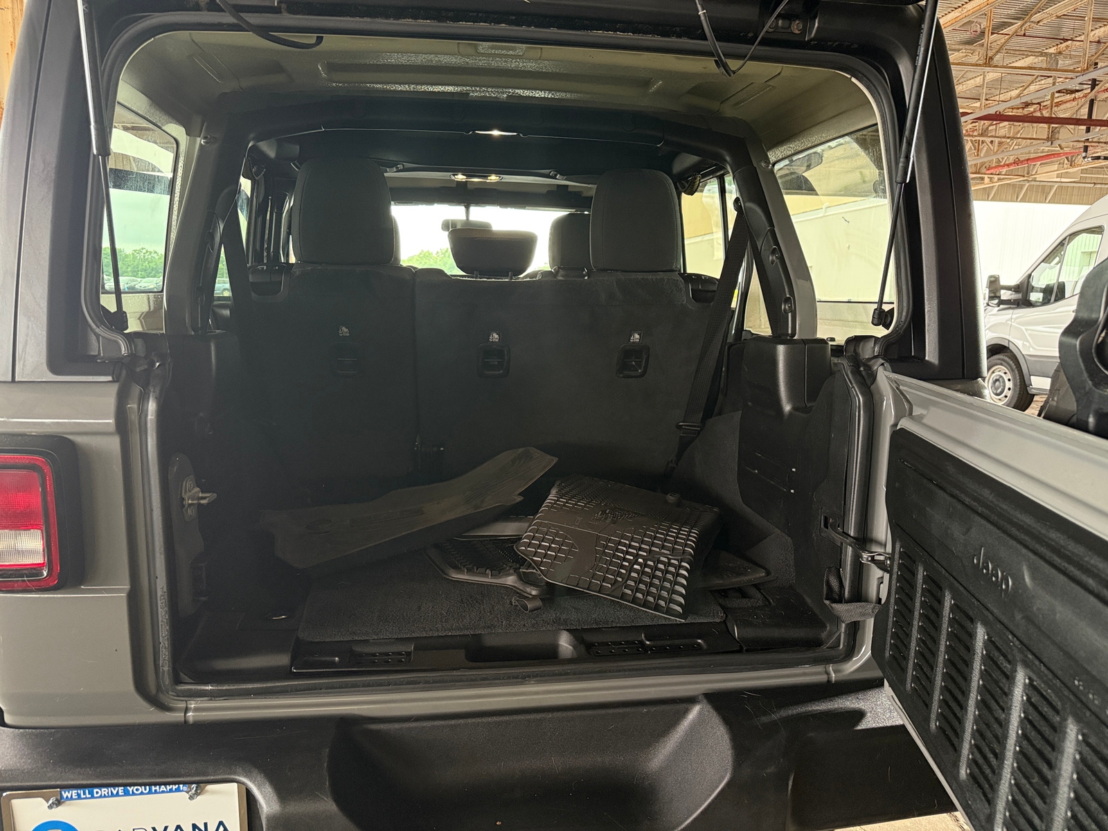 Thumbnail: 2020 Jeep Wrangler - 7