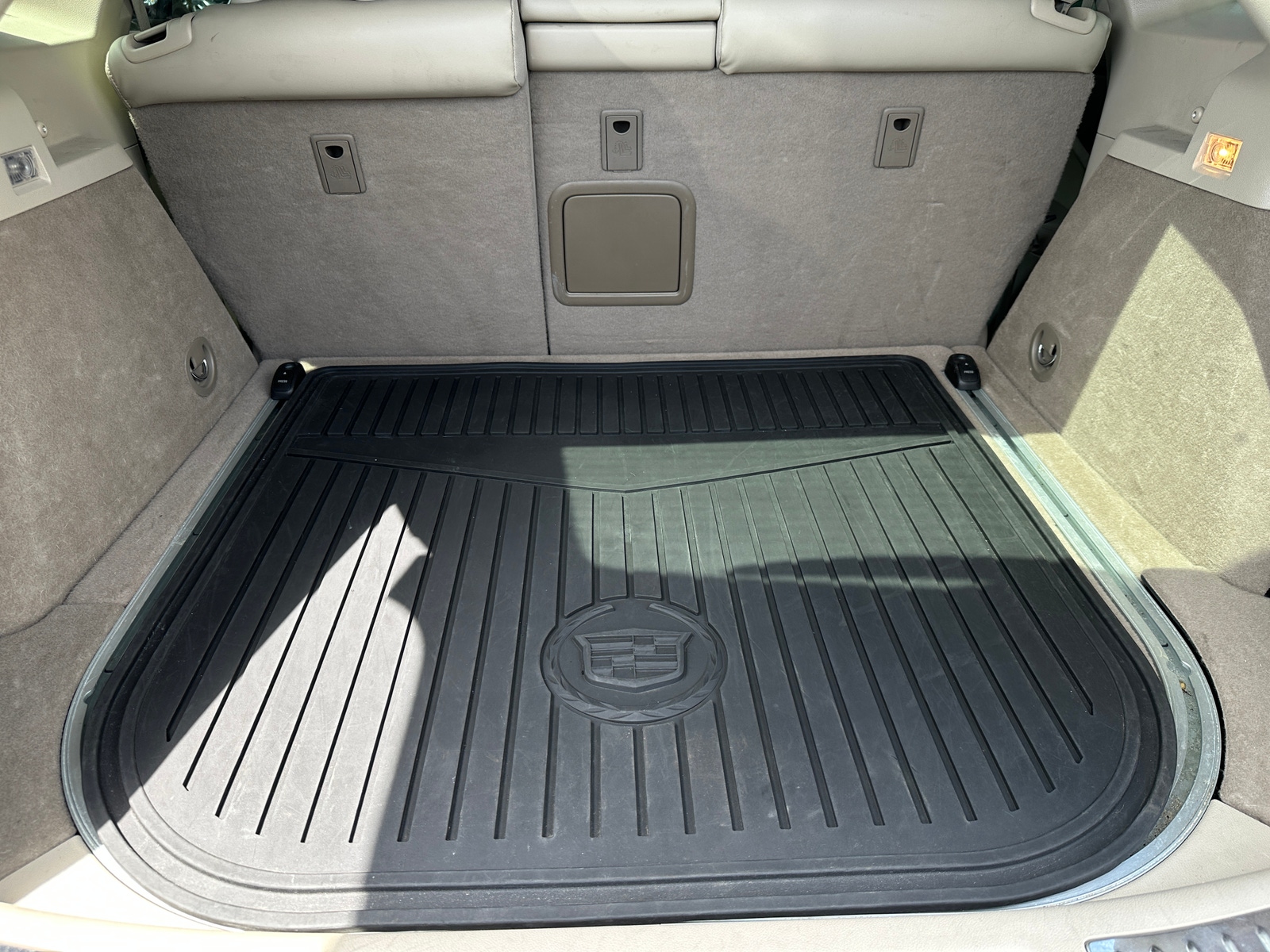 Thumbnail: 2015 Cadillac SRX - 6