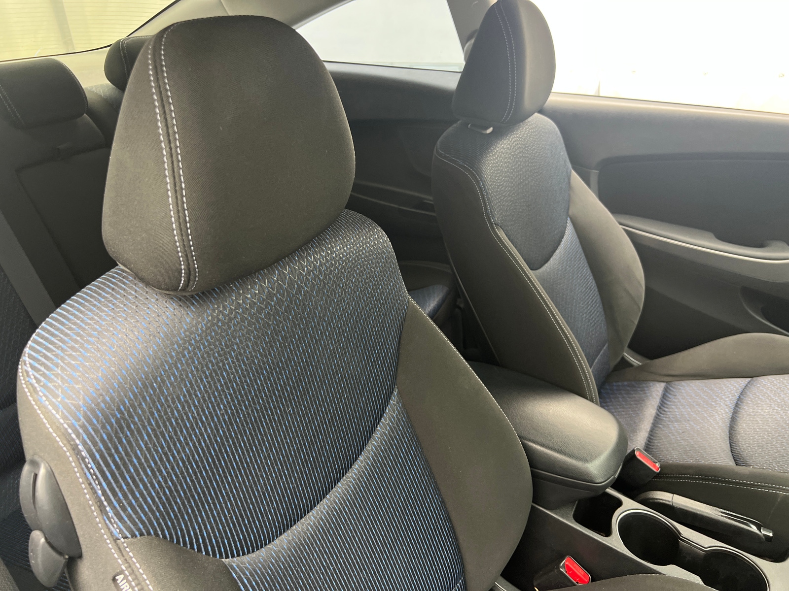Thumbnail: 2013 Hyundai Elantra - 2