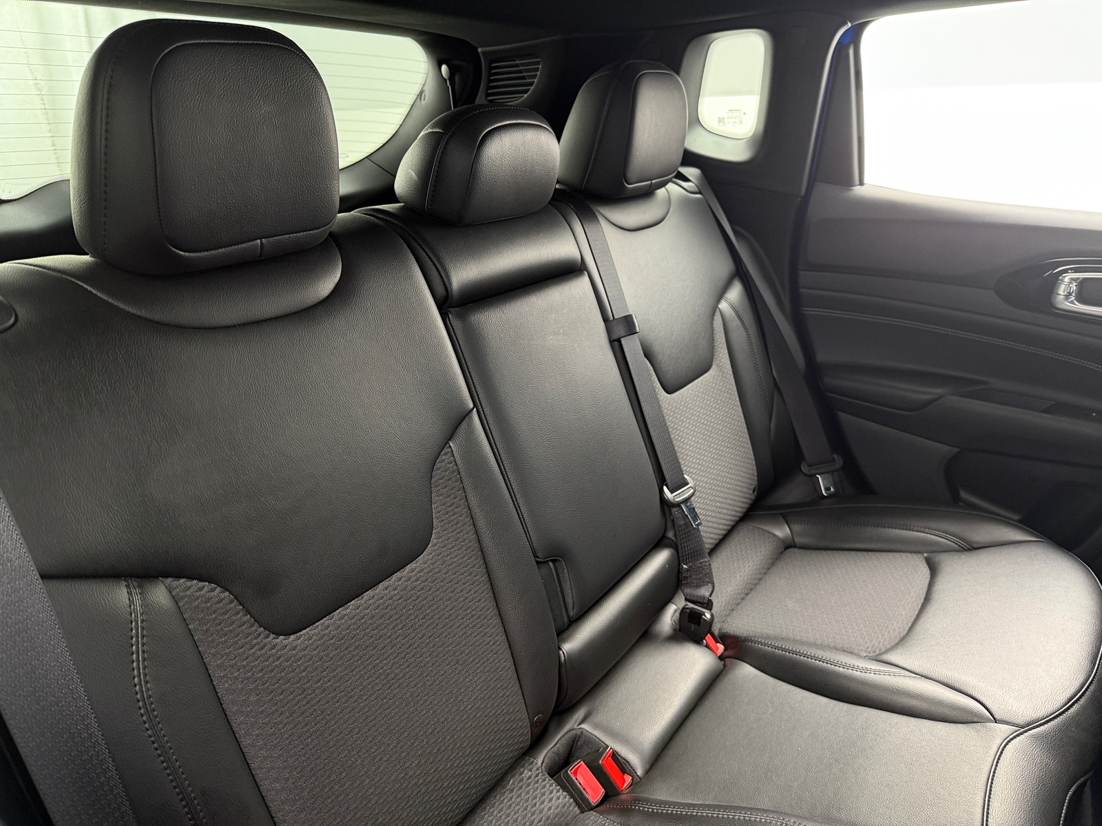Thumbnail: 2022 Jeep Compass - 5