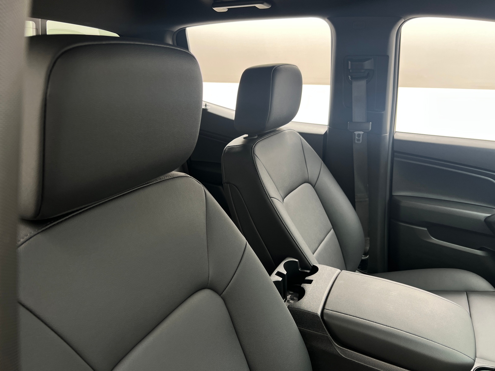 Thumbnail: 2024 Chevrolet Colorado - 2