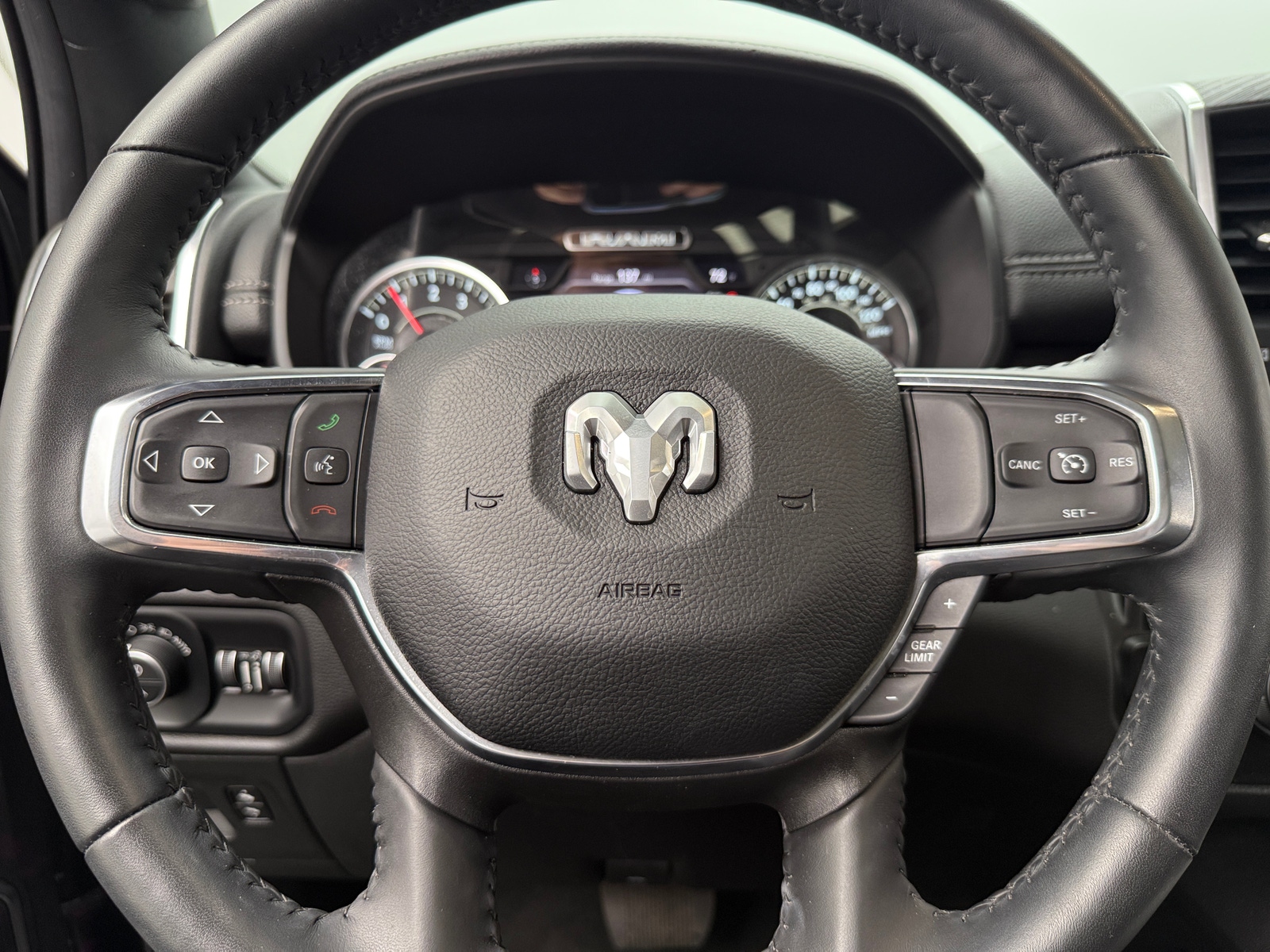 Thumbnail: 2024 RAM 1500 - 4