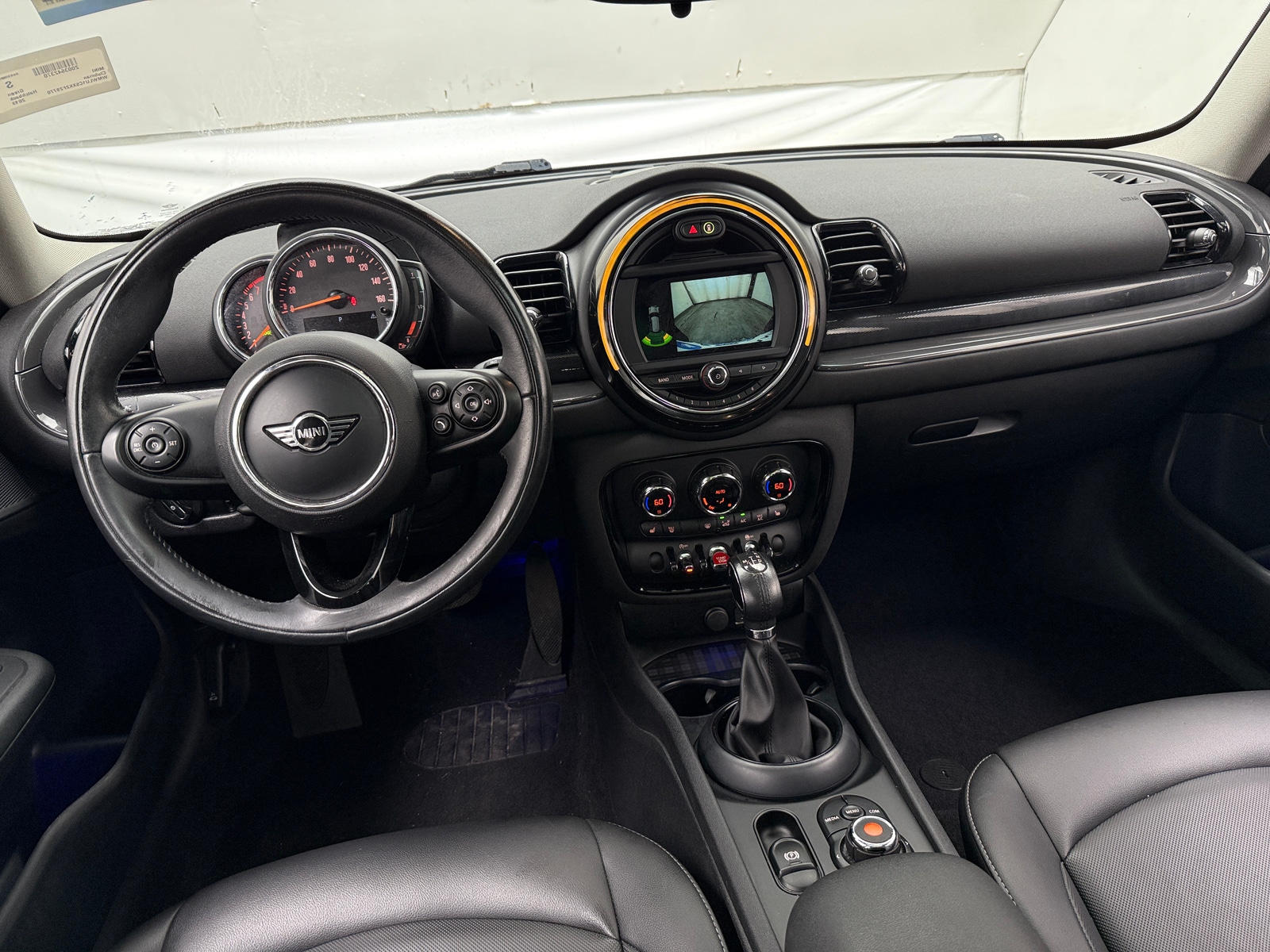 Thumbnail: 2019 MINI Cooper Clubman - 2