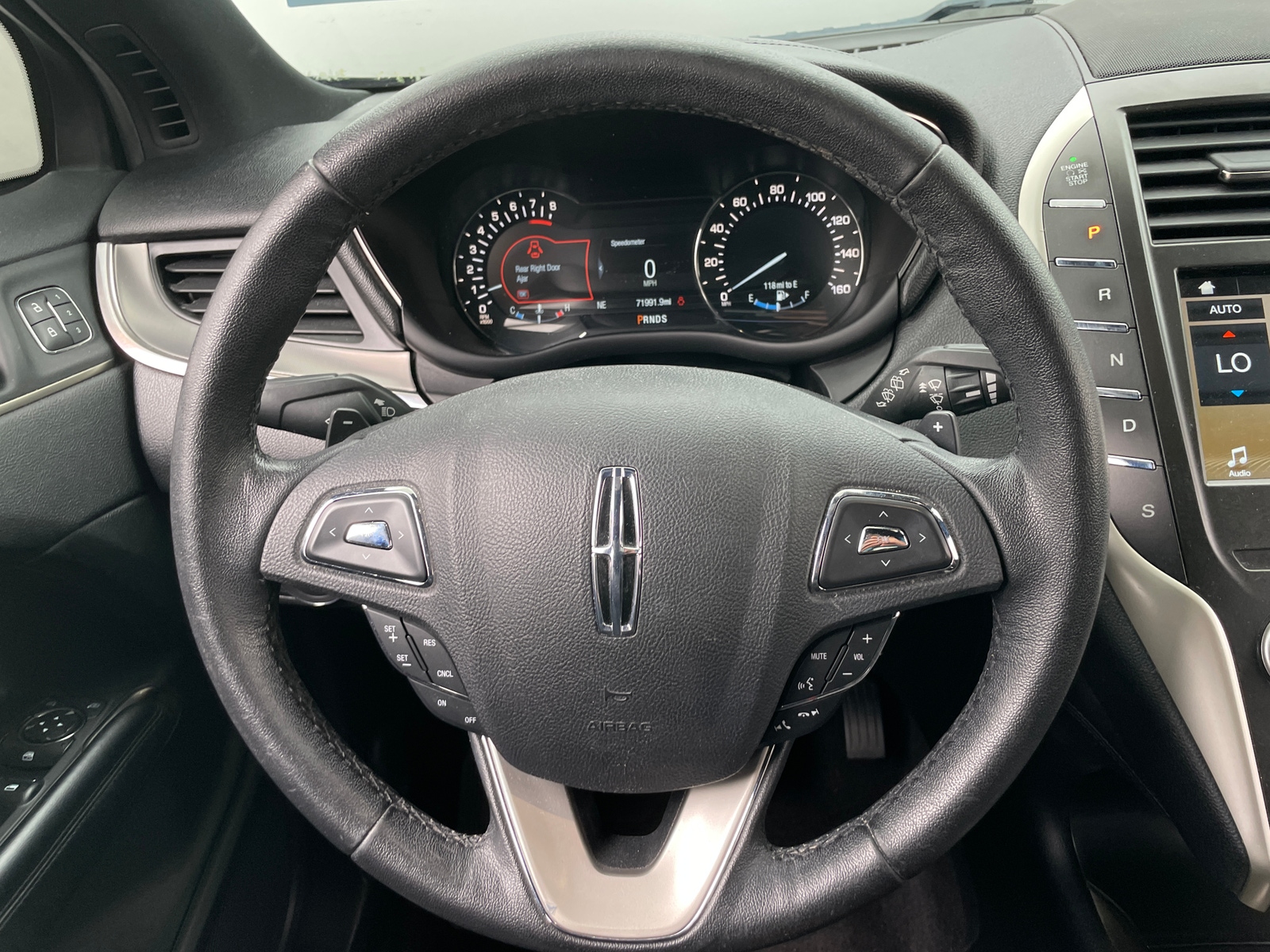 Thumbnail: 2018 Lincoln MKC - 4