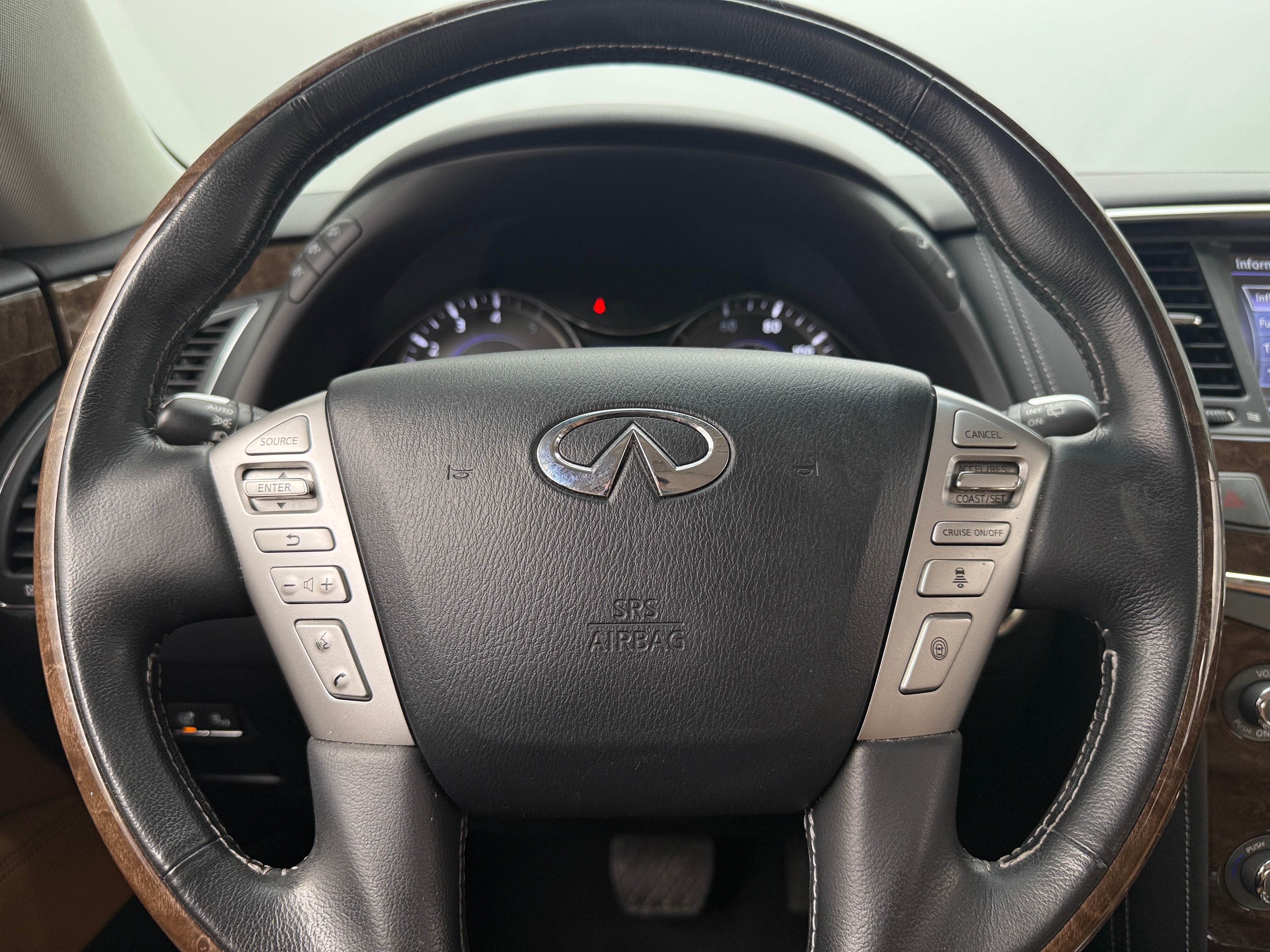 Thumbnail: 2017 INFINITI QX80 - 4