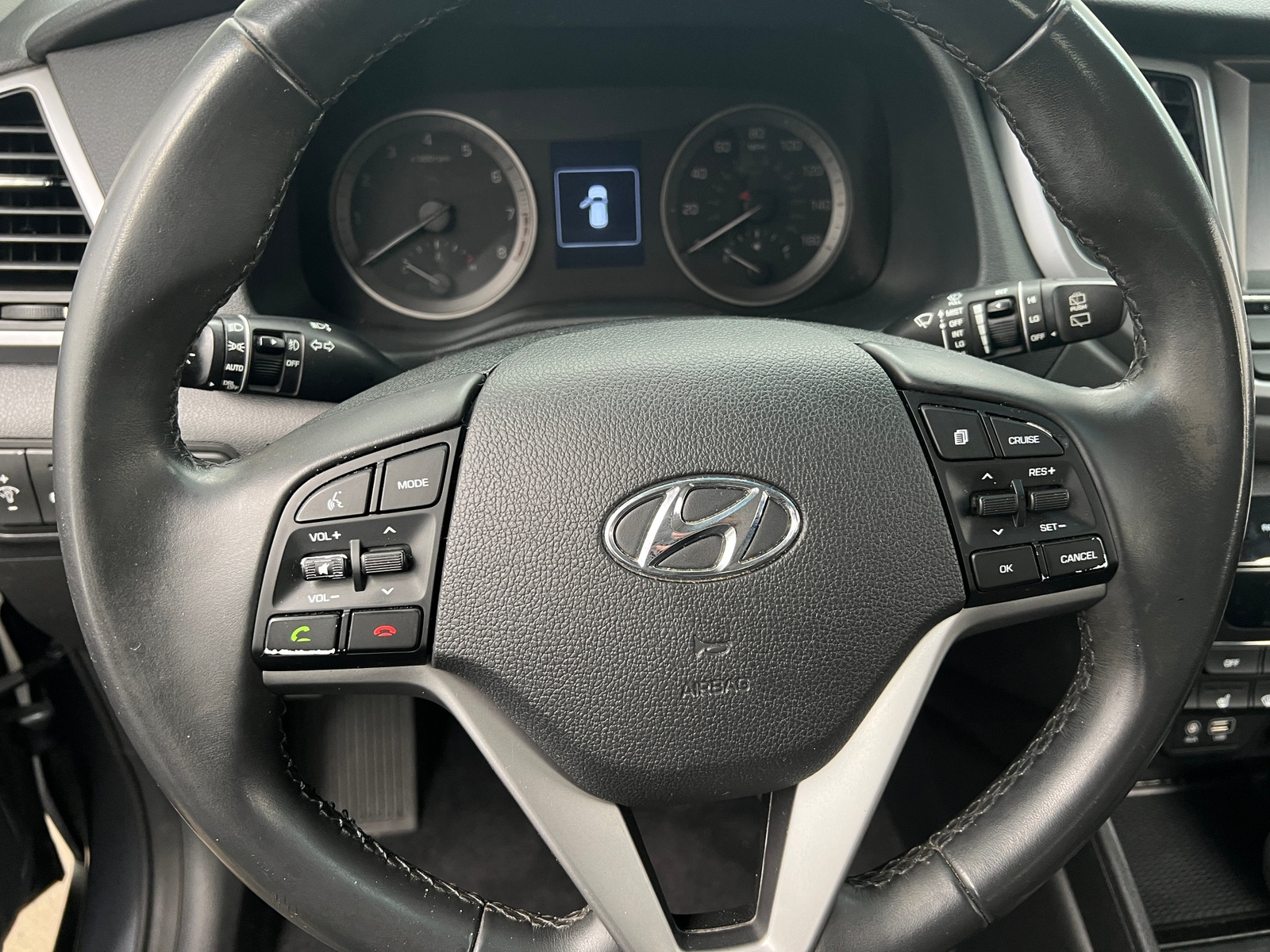 Thumbnail: 2018 Hyundai Tucson - 5