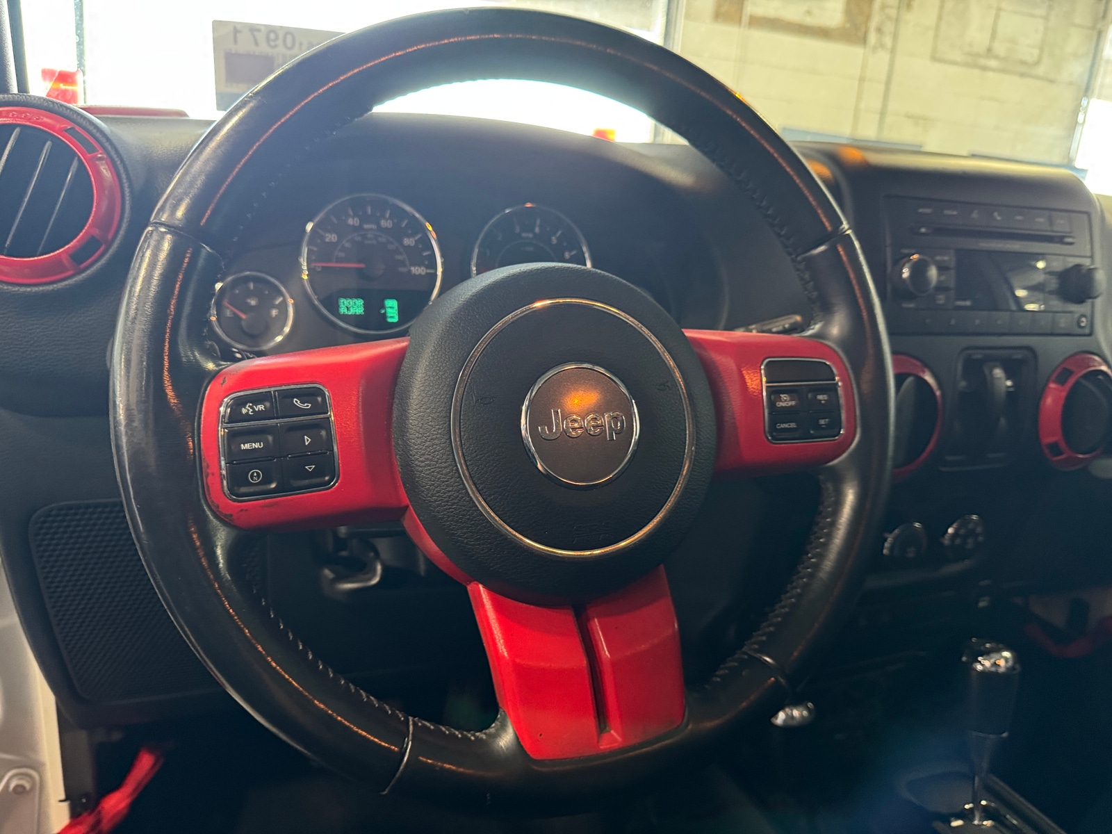 Thumbnail: 2017 Jeep Wrangler - 5