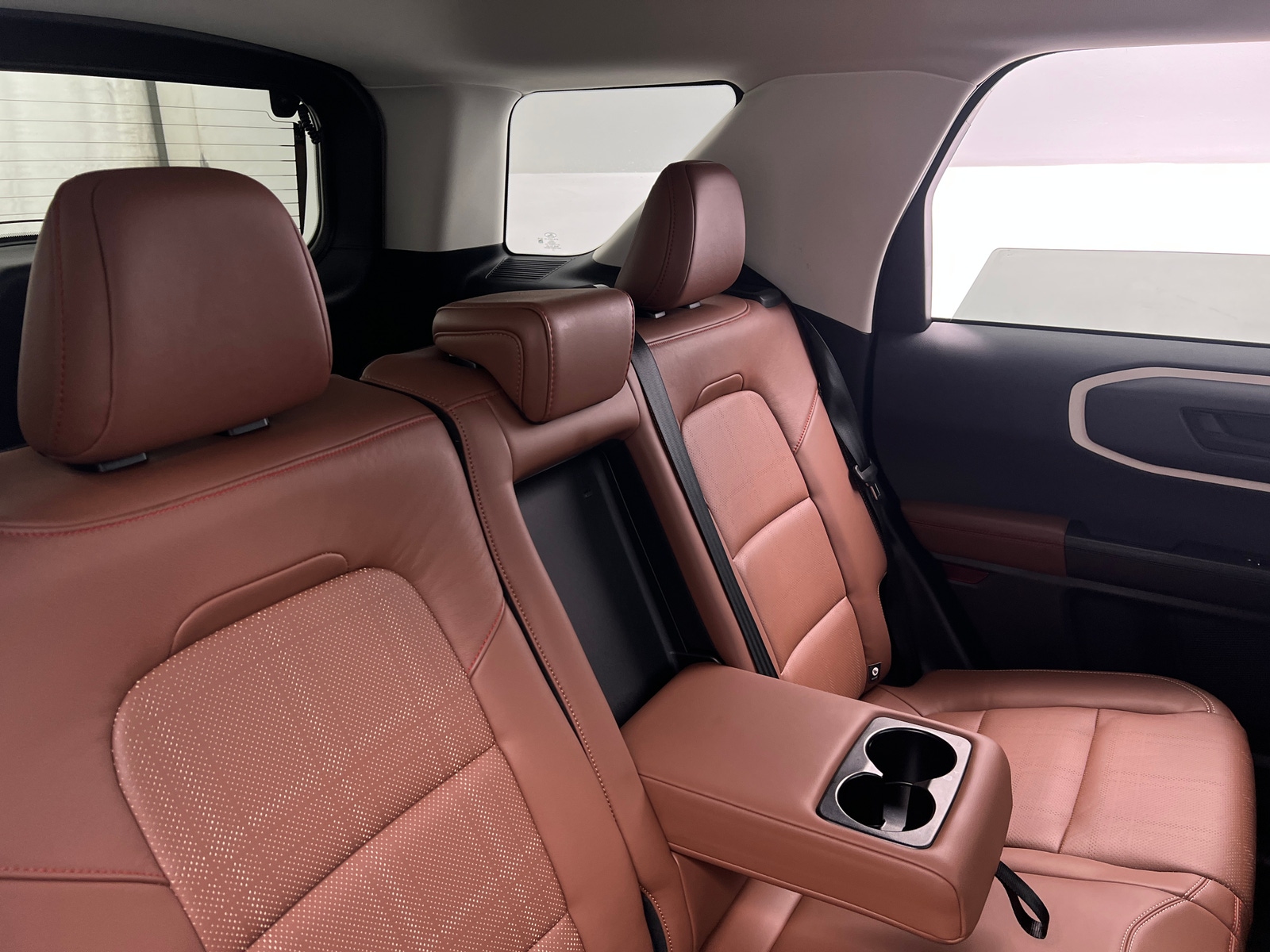 Thumbnail: 2023 Ford Bronco Sport - 6