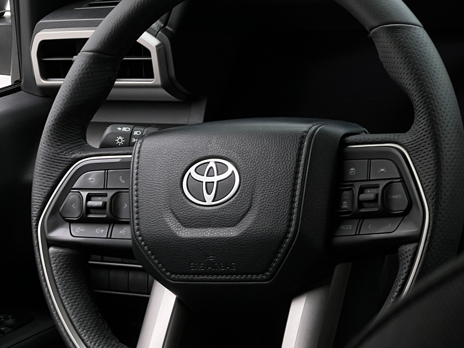 Thumbnail: 2024 Toyota Tacoma - 5