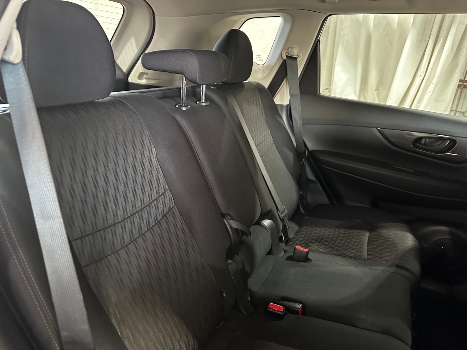 Thumbnail: 2020 Nissan Rogue - 6
