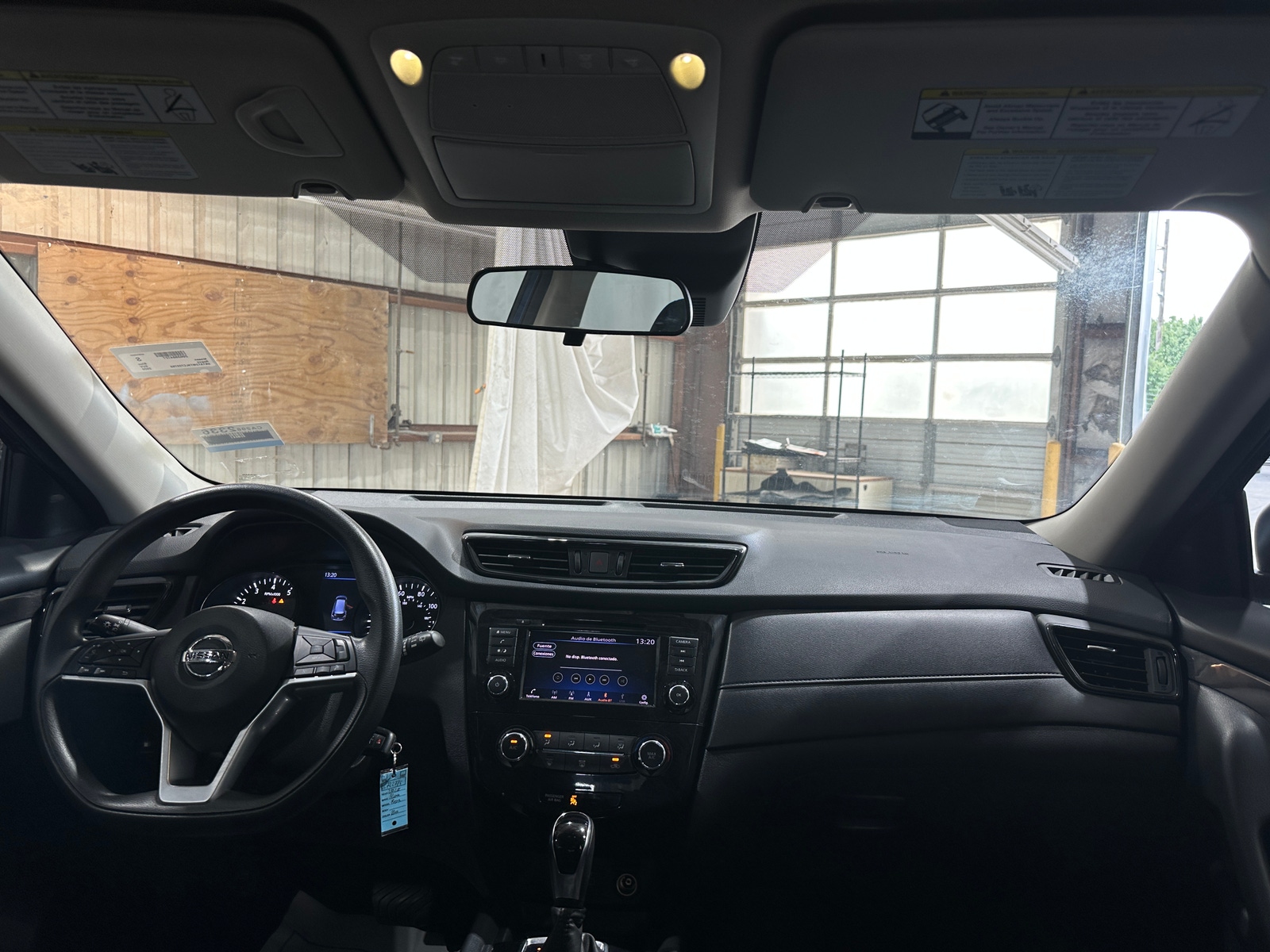 Thumbnail: 2020 Nissan Rogue - 3
