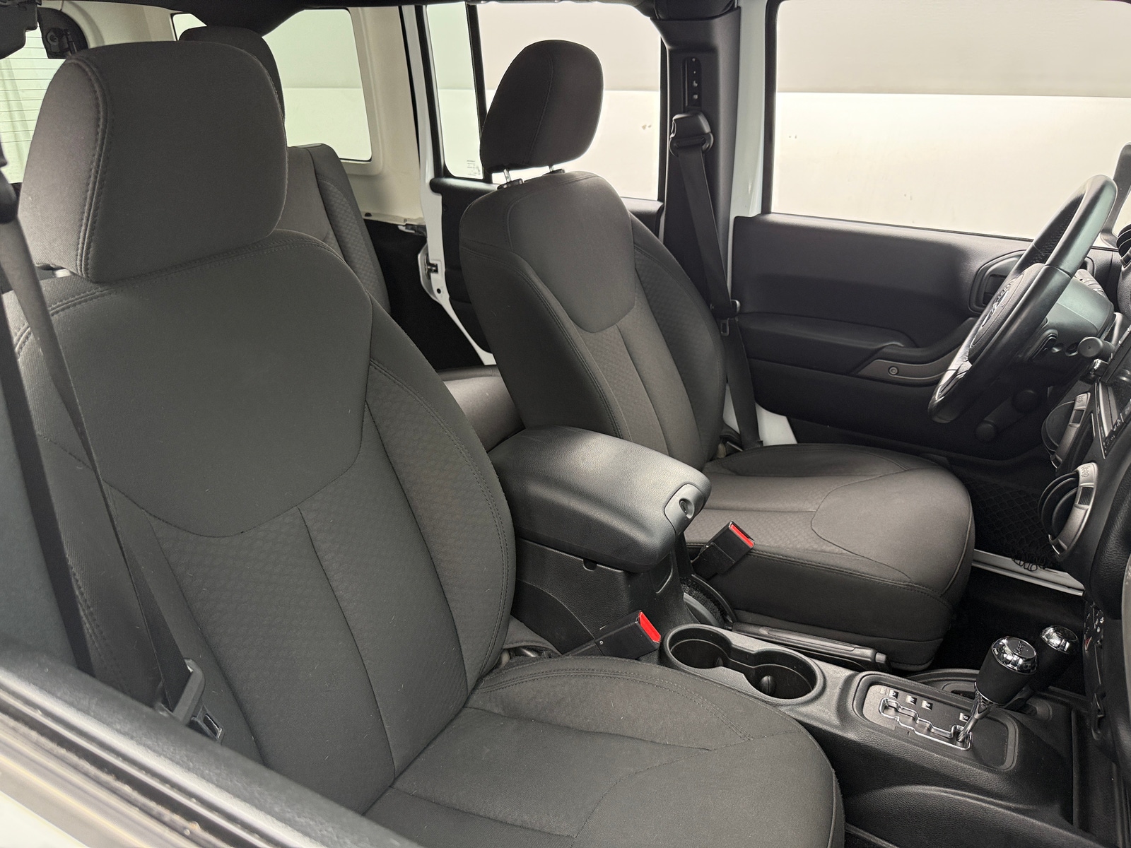 Thumbnail: 2017 Jeep Wrangler - 2