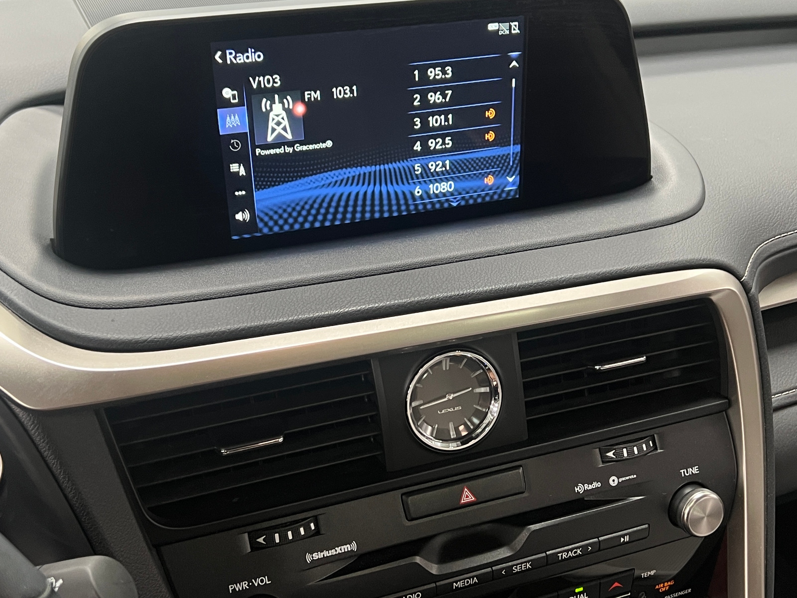 Thumbnail: 2021 Lexus RX - 3