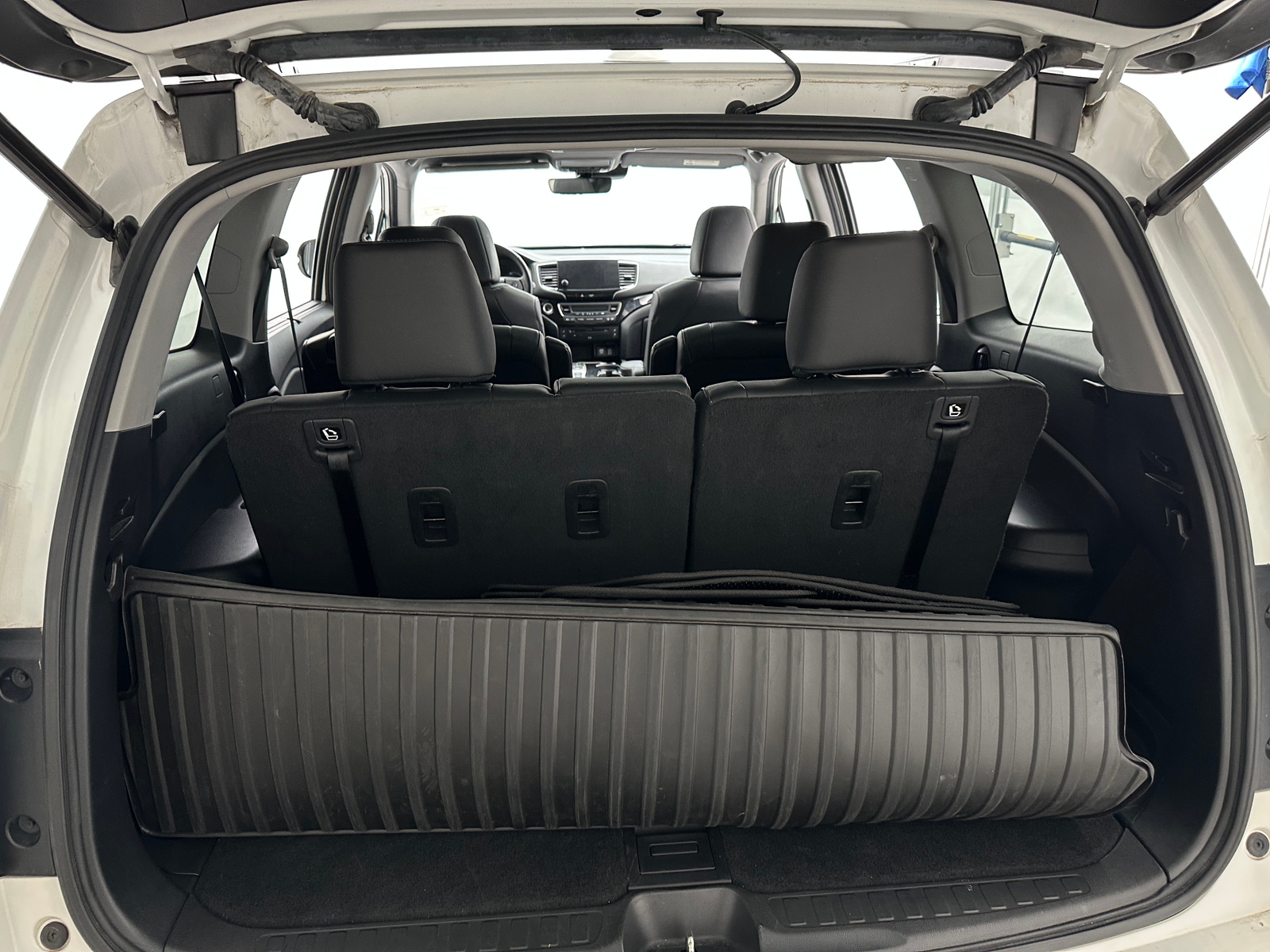 Thumbnail: 2020 Honda Pilot - 6