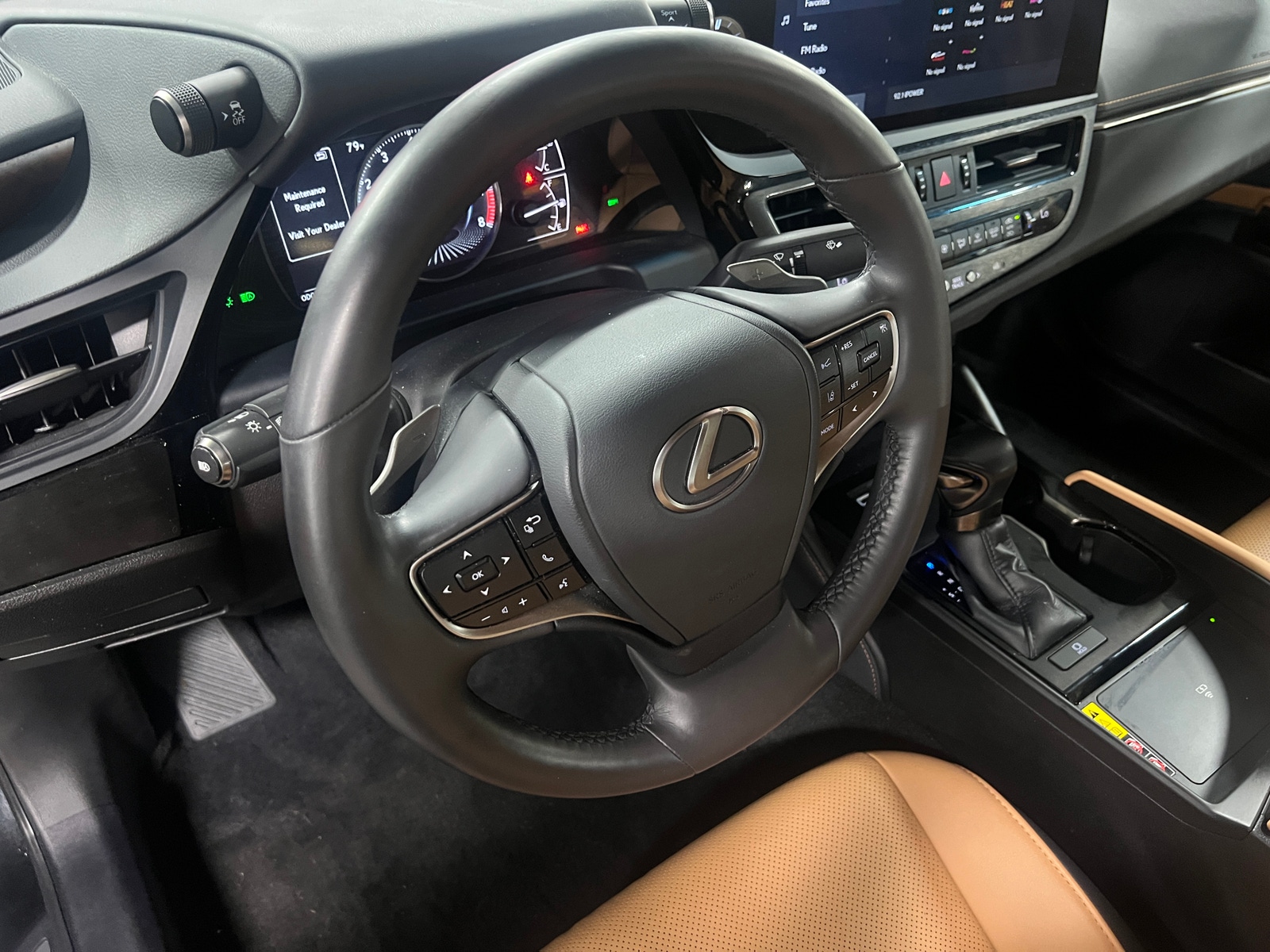 Thumbnail: 2023 Lexus ES - 4