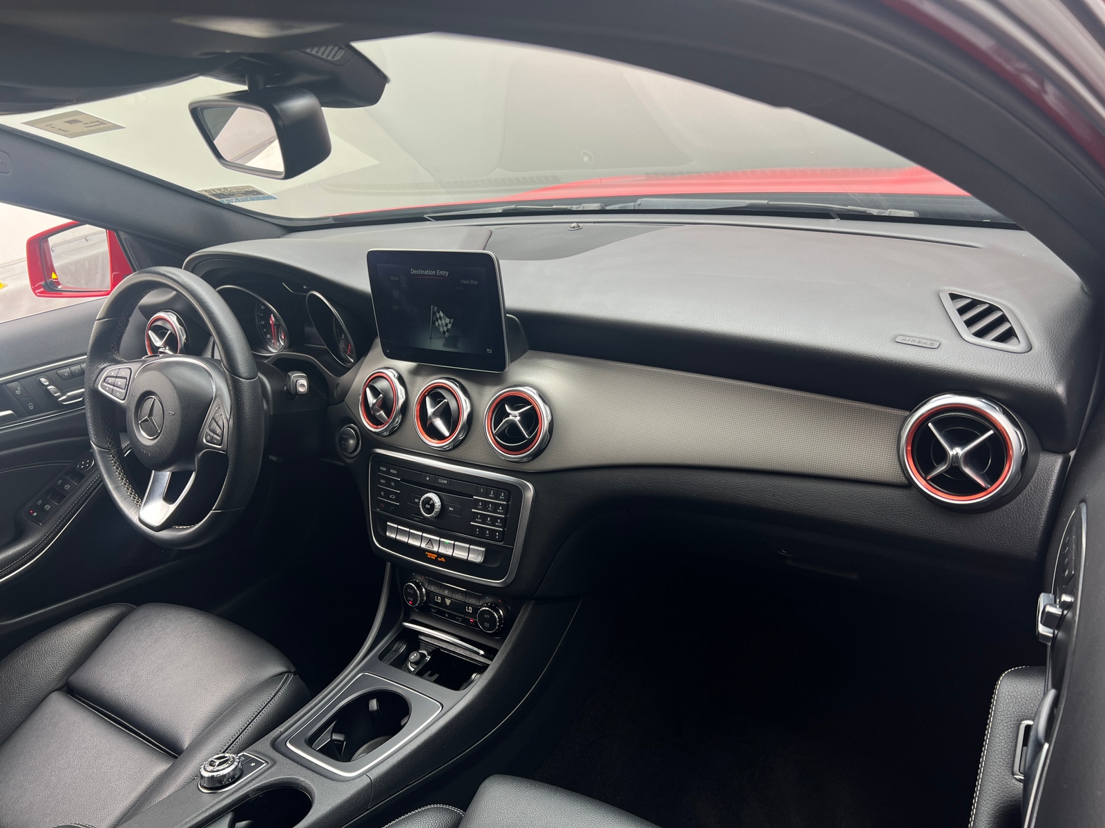 Thumbnail: 2018 Mercedes-Benz GLA - 2