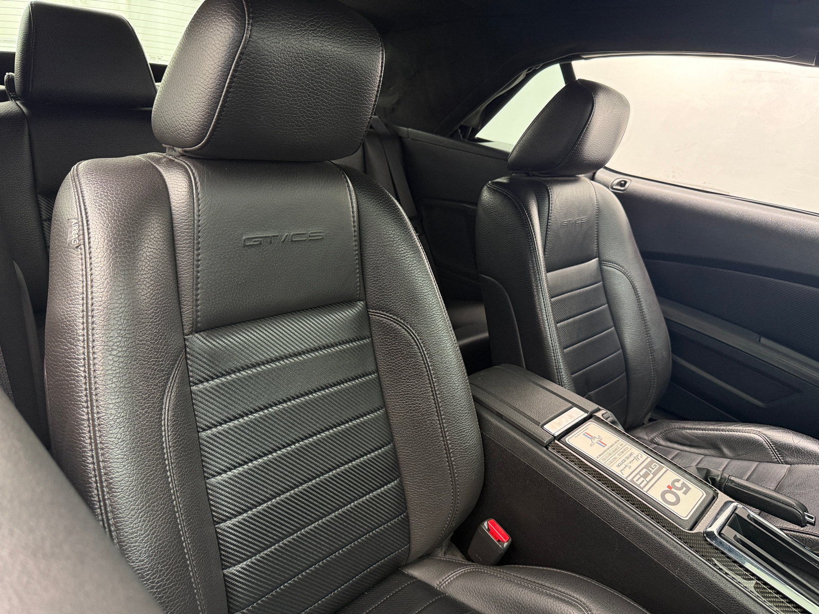 Thumbnail: 2011 Ford Mustang - 2