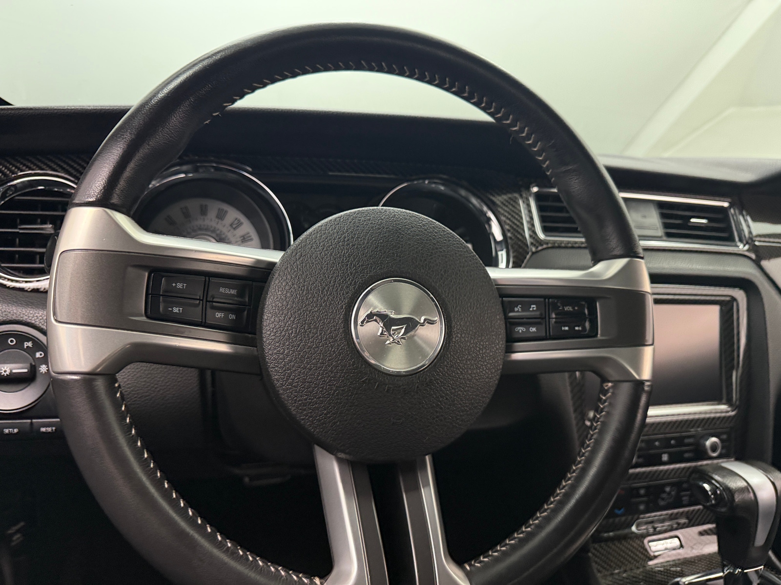 Thumbnail: 2011 Ford Mustang - 5