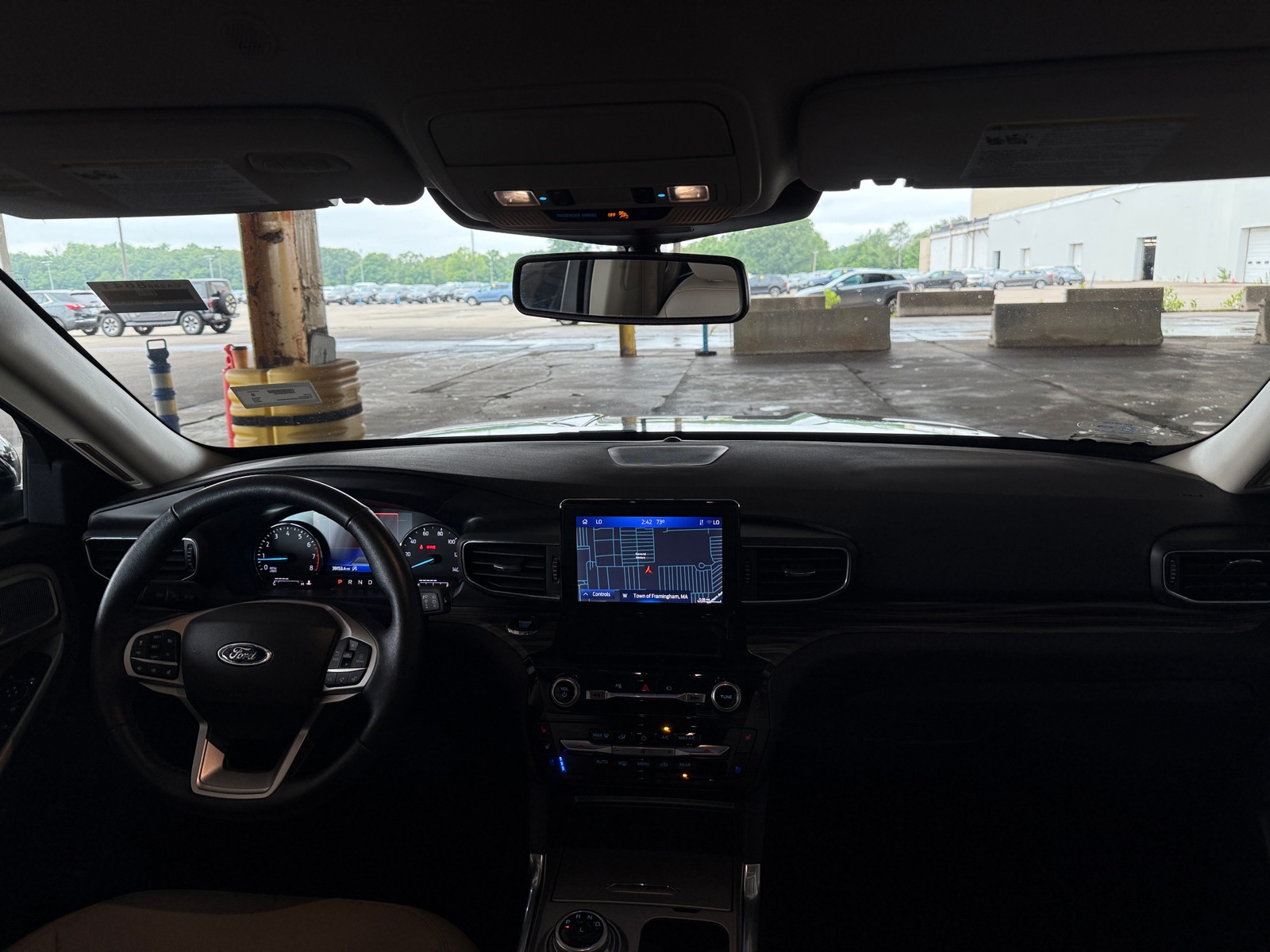 Thumbnail: 2022 Ford Explorer - 2