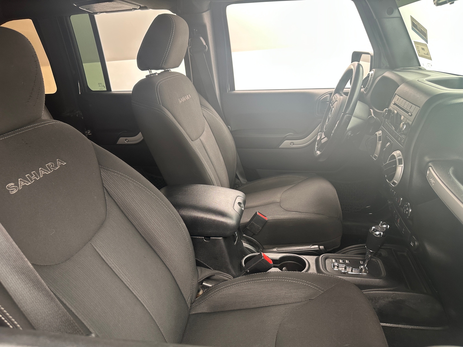 Thumbnail: 2016 Jeep Wrangler - 2