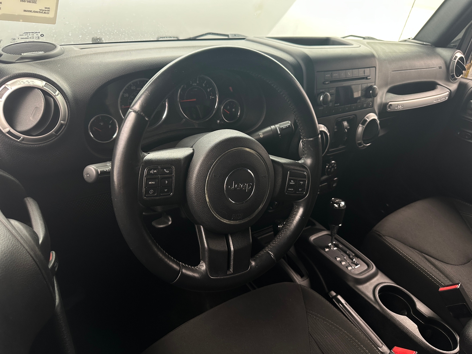 Thumbnail: 2016 Jeep Wrangler - 3