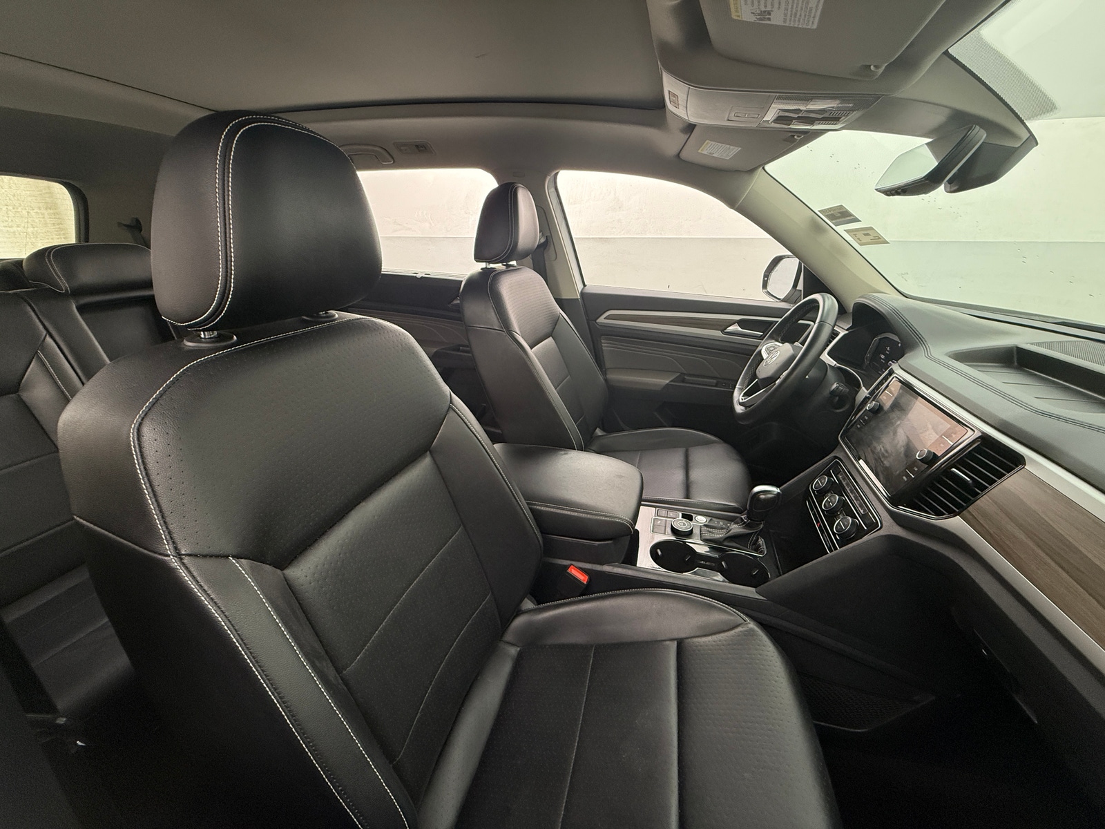 Thumbnail: 2022 Volkswagen Atlas - 2