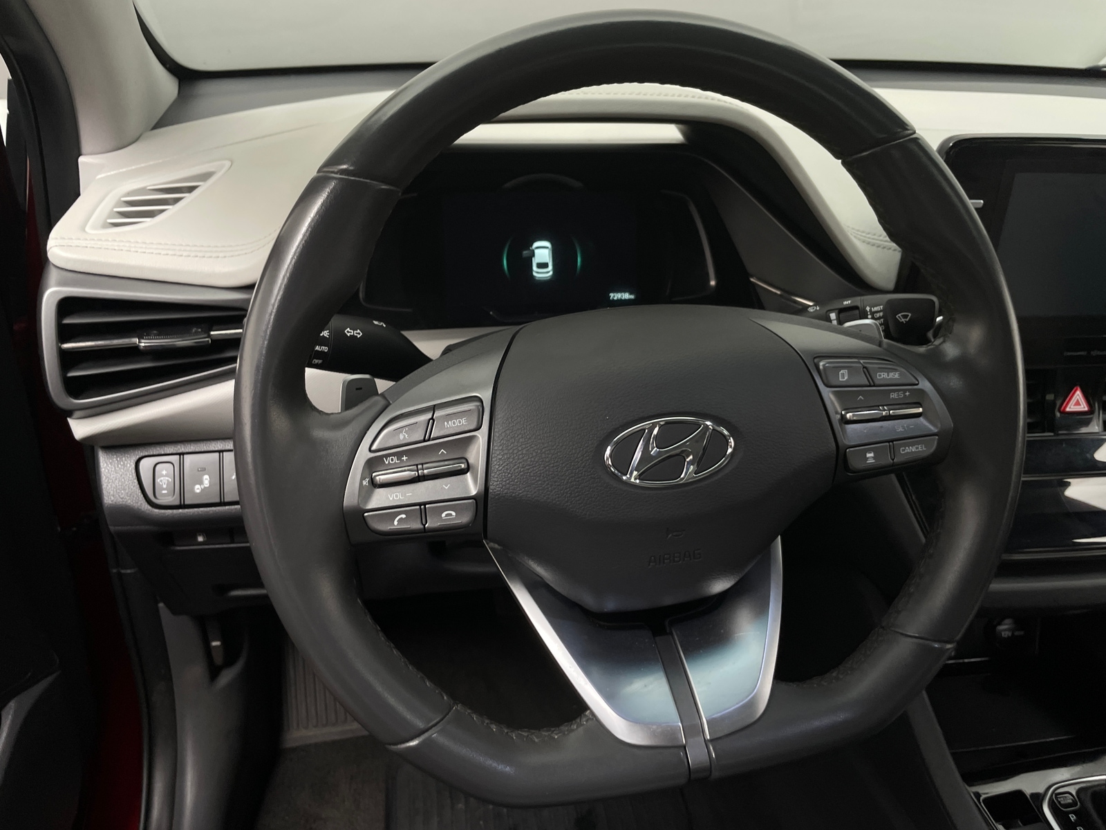 Thumbnail: 2020 Hyundai Ioniq - 5