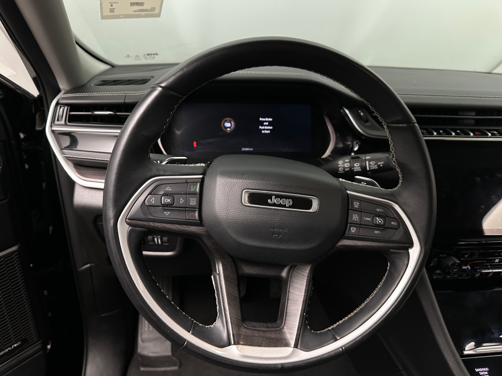 Thumbnail: 2022 Jeep Grand Cherokee L - 4