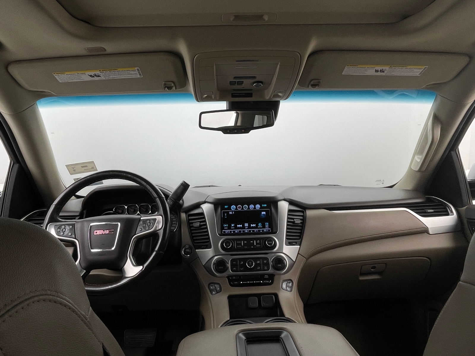 Thumbnail: 2019 GMC Yukon - 3