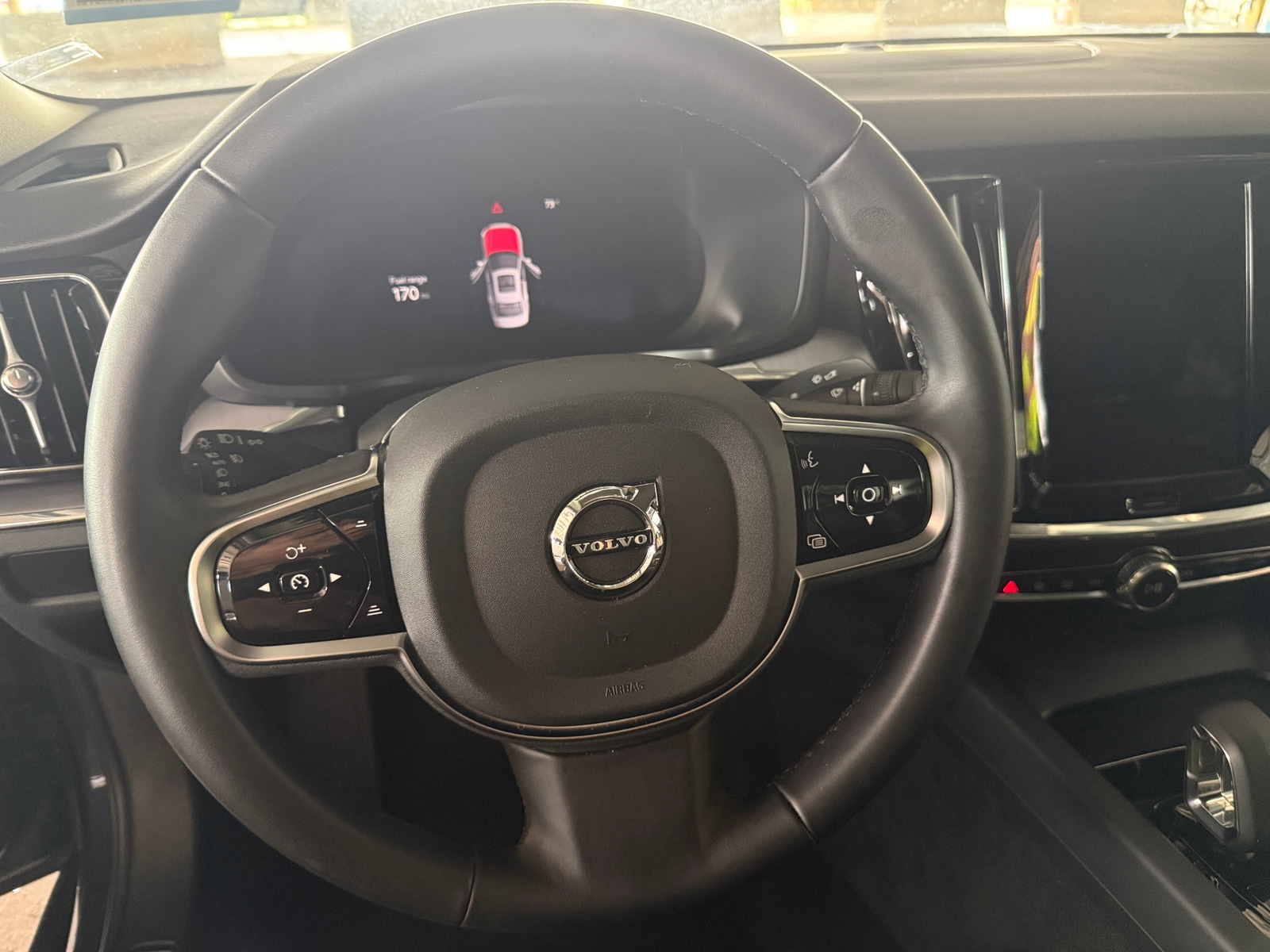 Thumbnail: 2024 Volvo S60 - 4