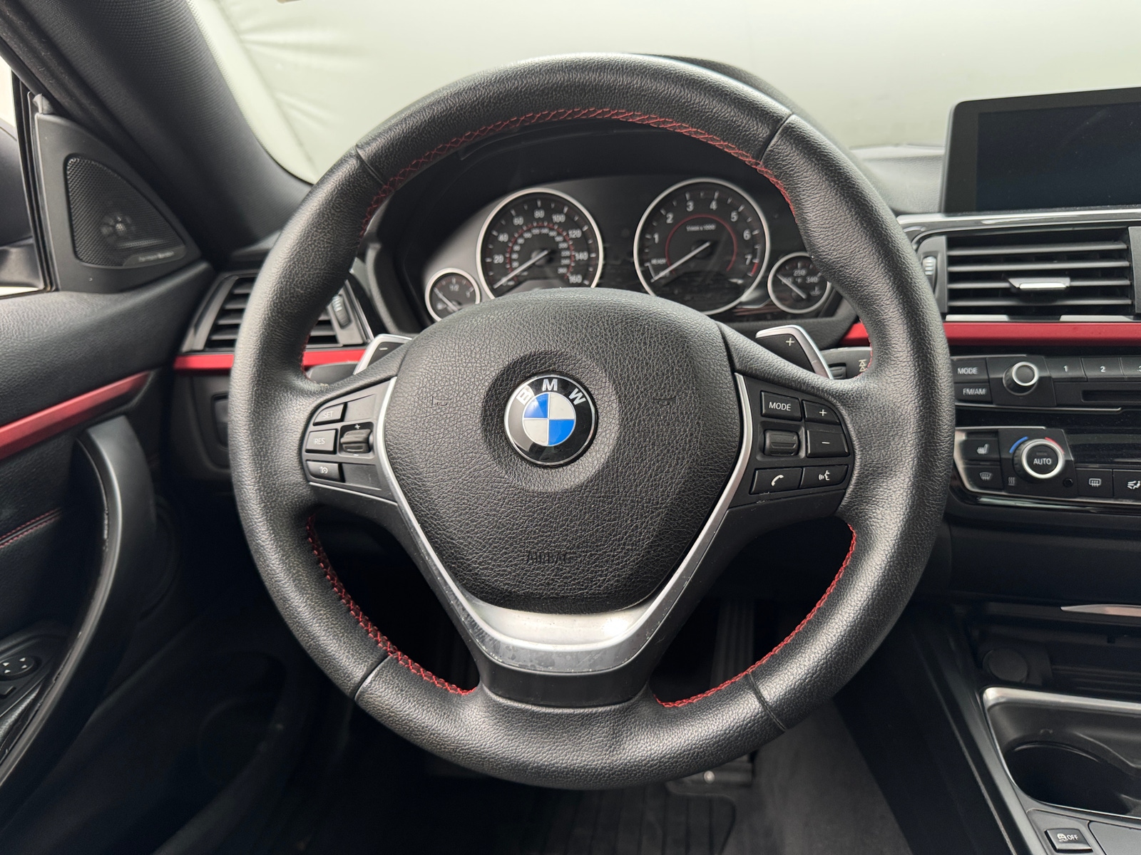 Thumbnail: 2014 BMW 4 Series - 3