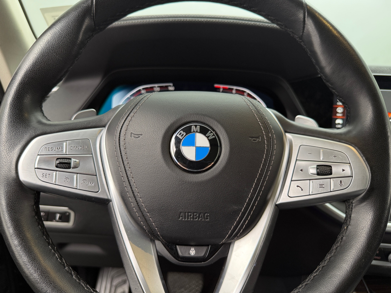 Thumbnail: 2021 BMW X7 - 4