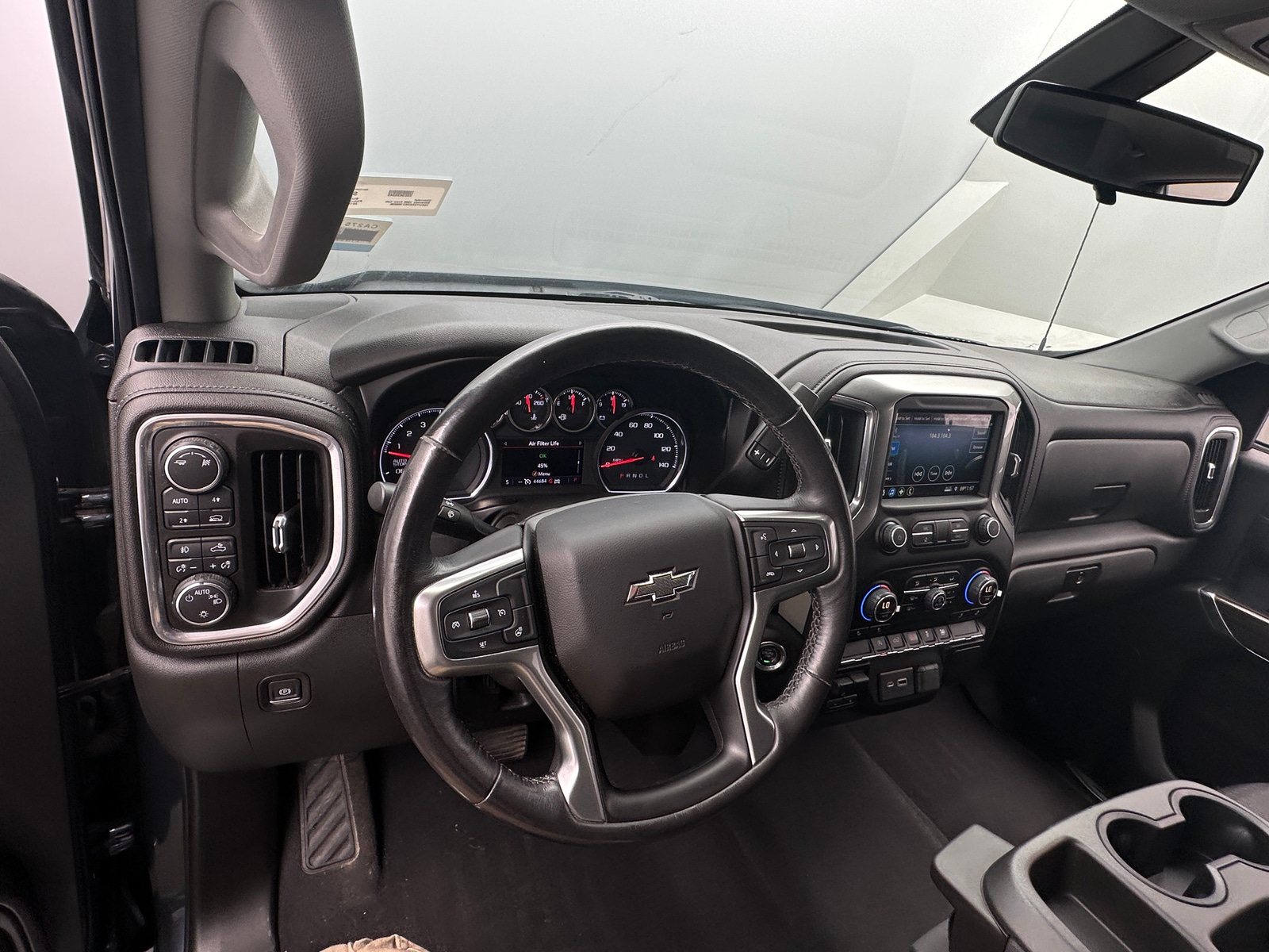 Thumbnail: 2019 Chevrolet Silverado 1500 - 3